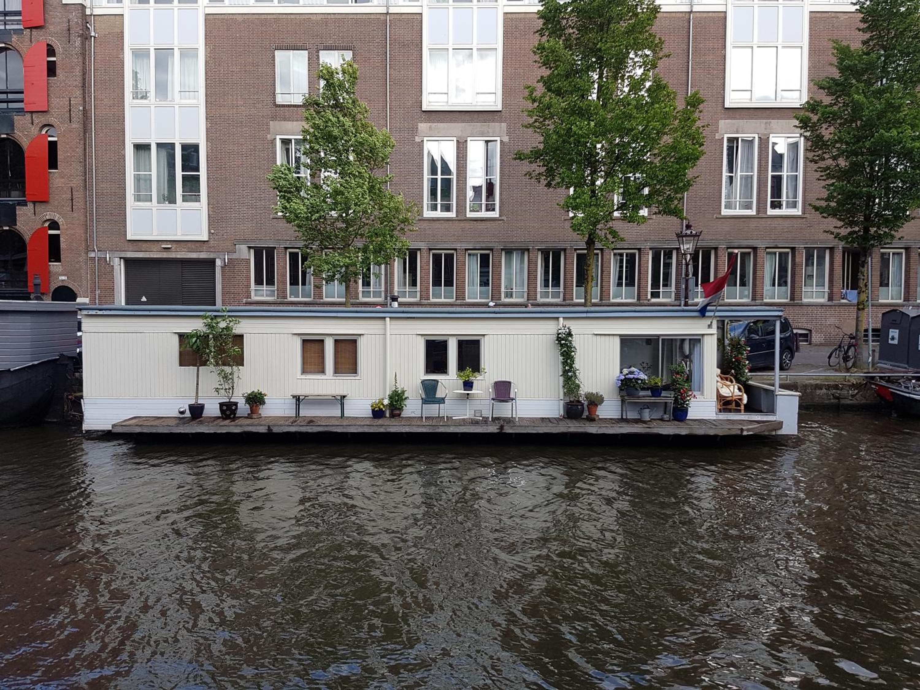 Pantheos Top Houseboat photo 4