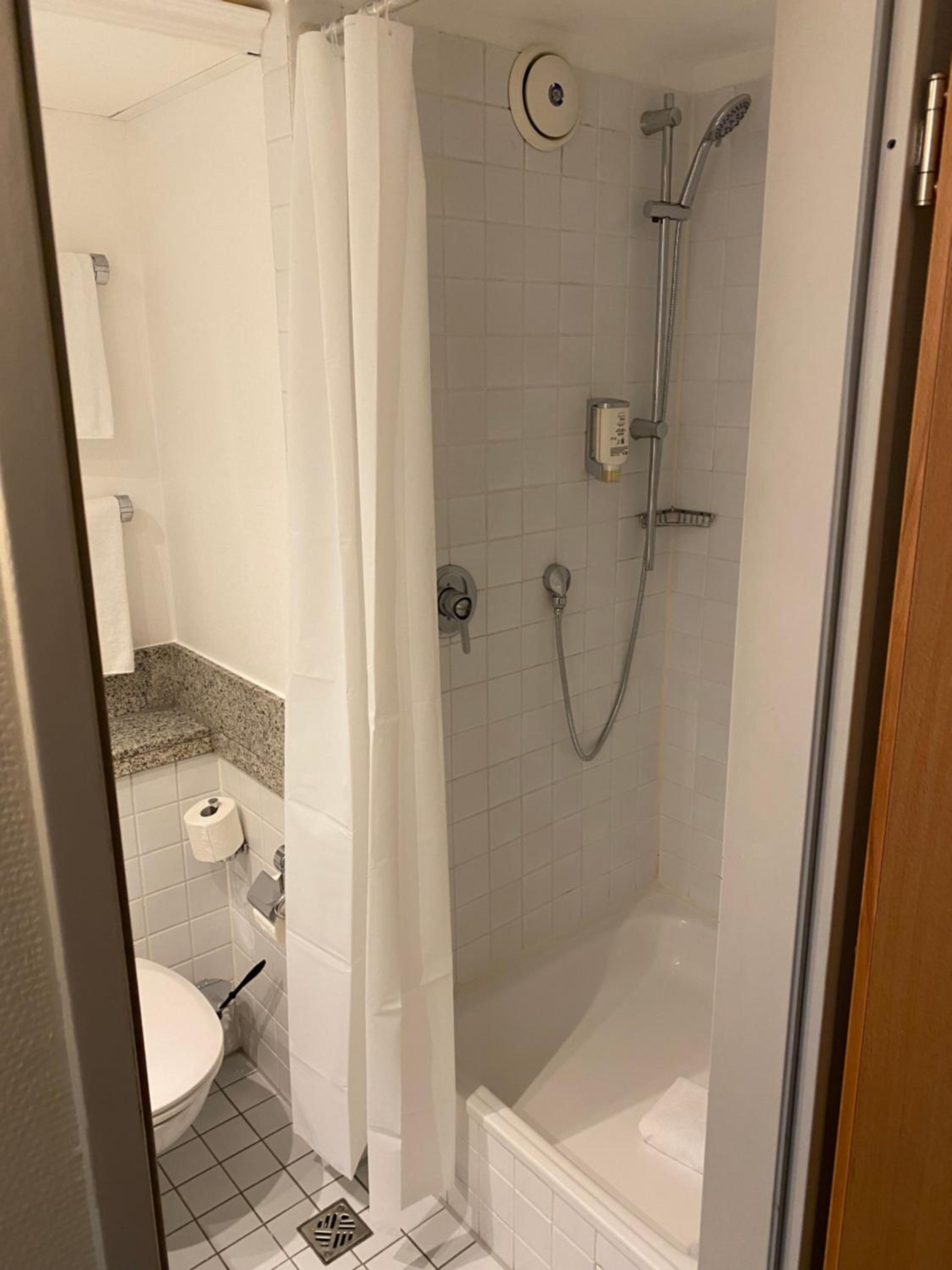 Offenbach Vacations - Hotel B99 - Property Image 1