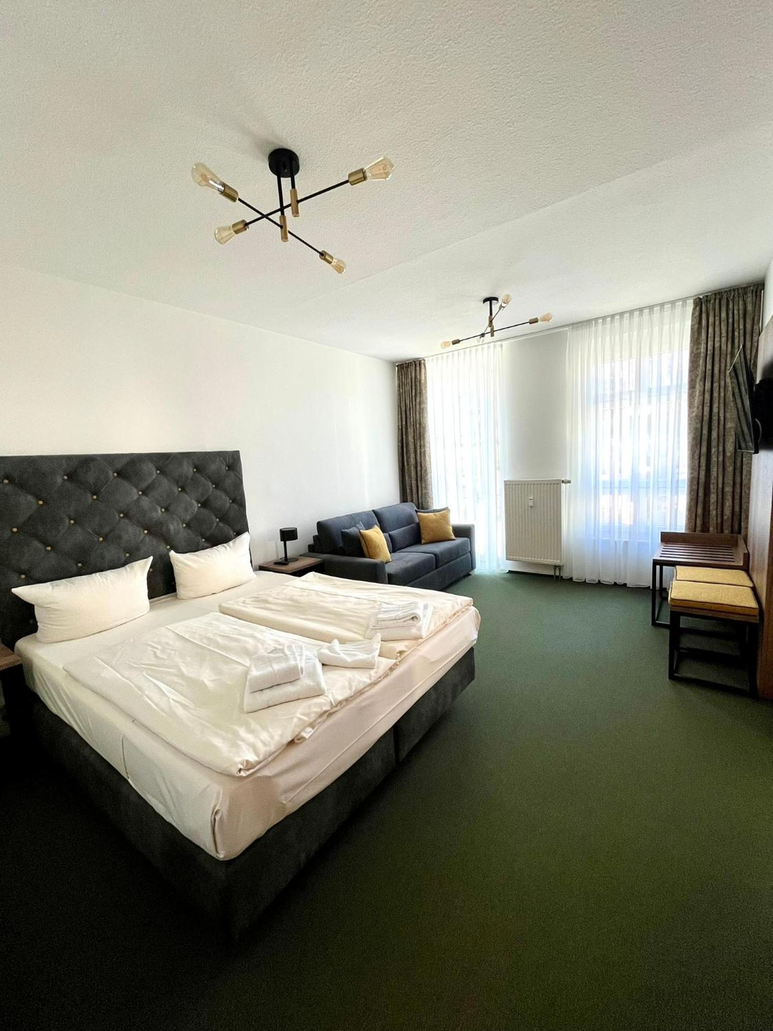 großes Familienapartment mit Blick zur Frauenkirche