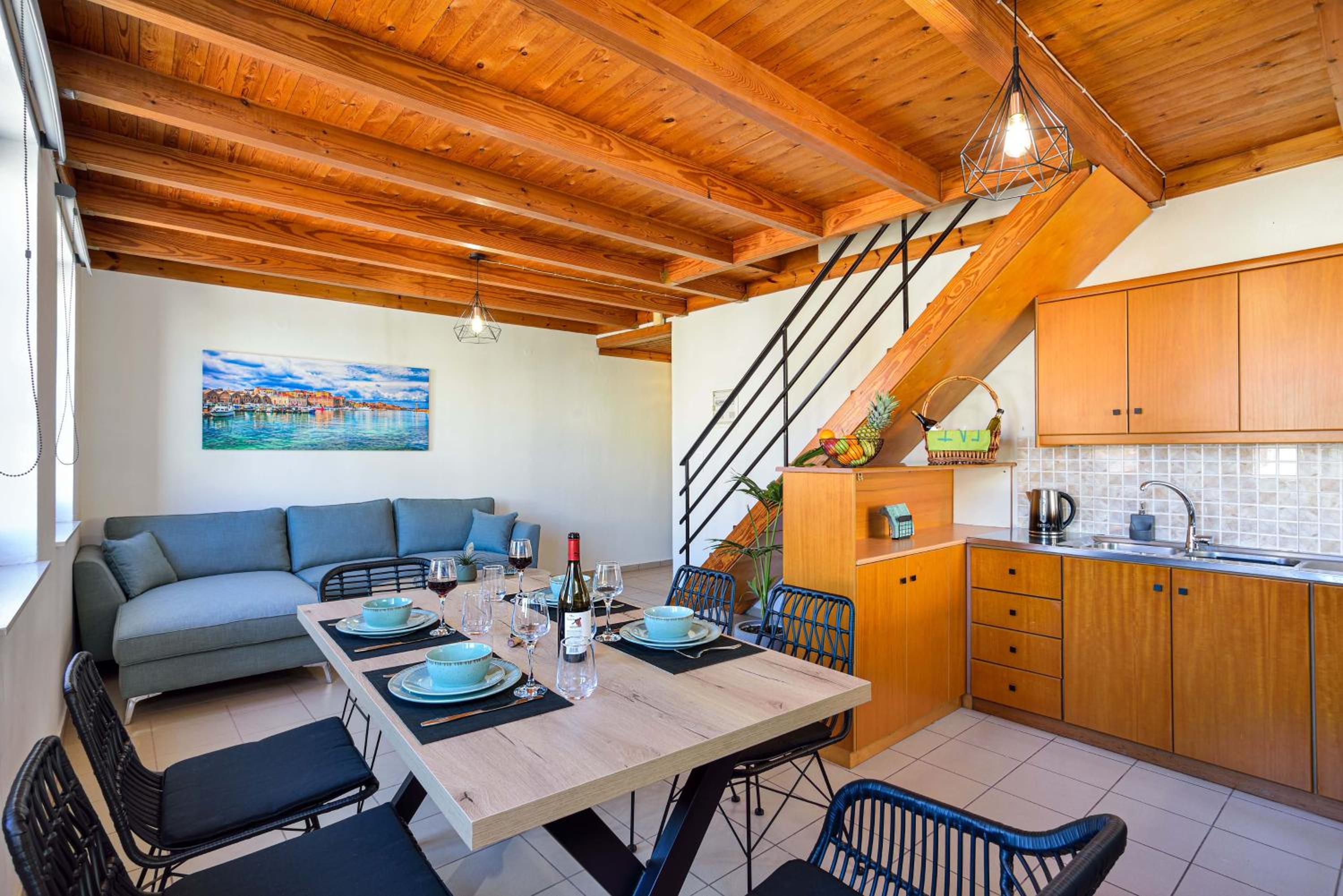 Old Town Loft with Sea View Roof Terrace and Private Parking view 3