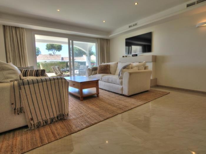 Pueblo Miraflores XI Beautiful townhouse!