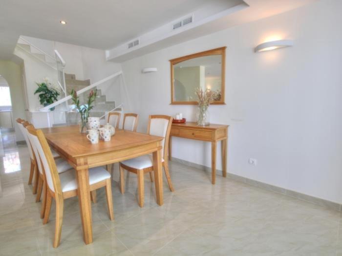Pueblo Miraflores XI Beautiful townhouse!