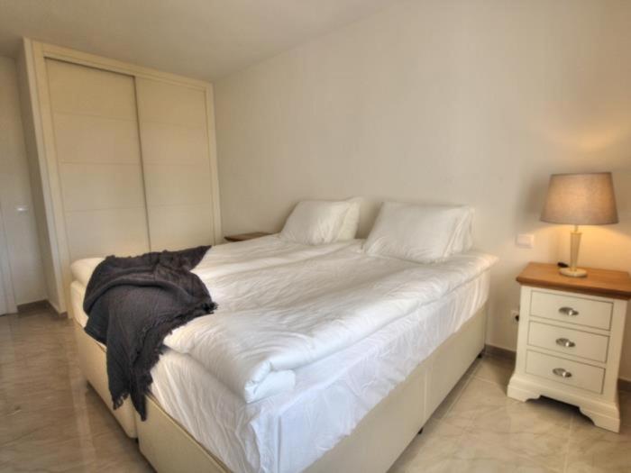 Pueblo Miraflores XI Beautiful townhouse!
