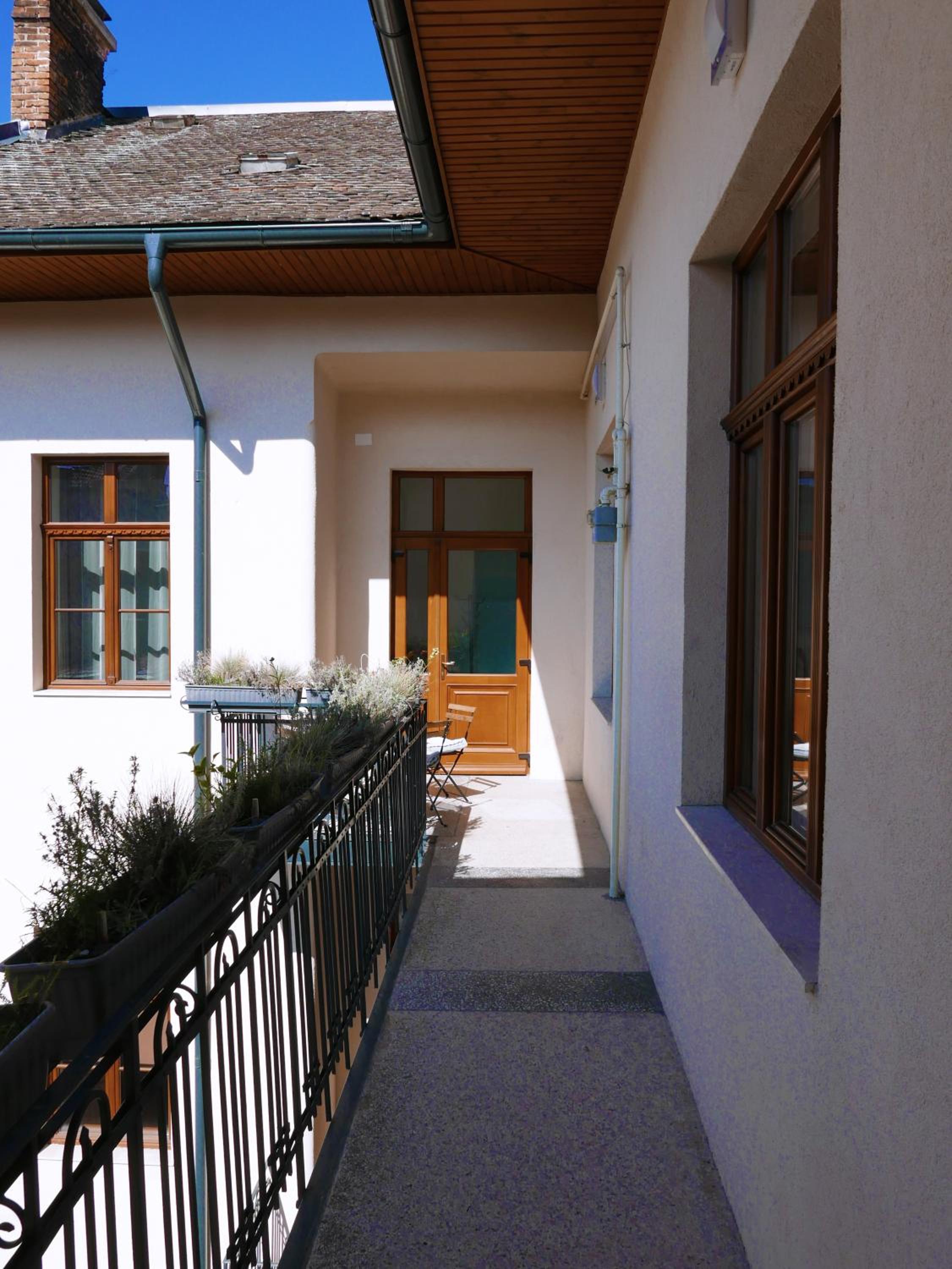 Choco Home & Hostel view 5