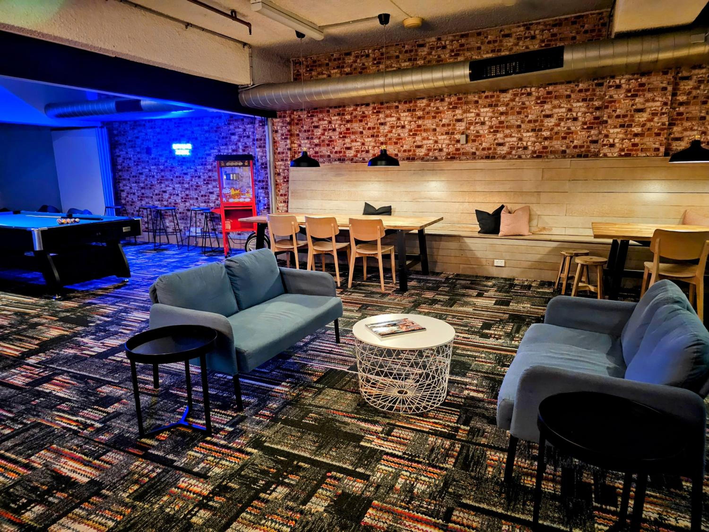 lounge