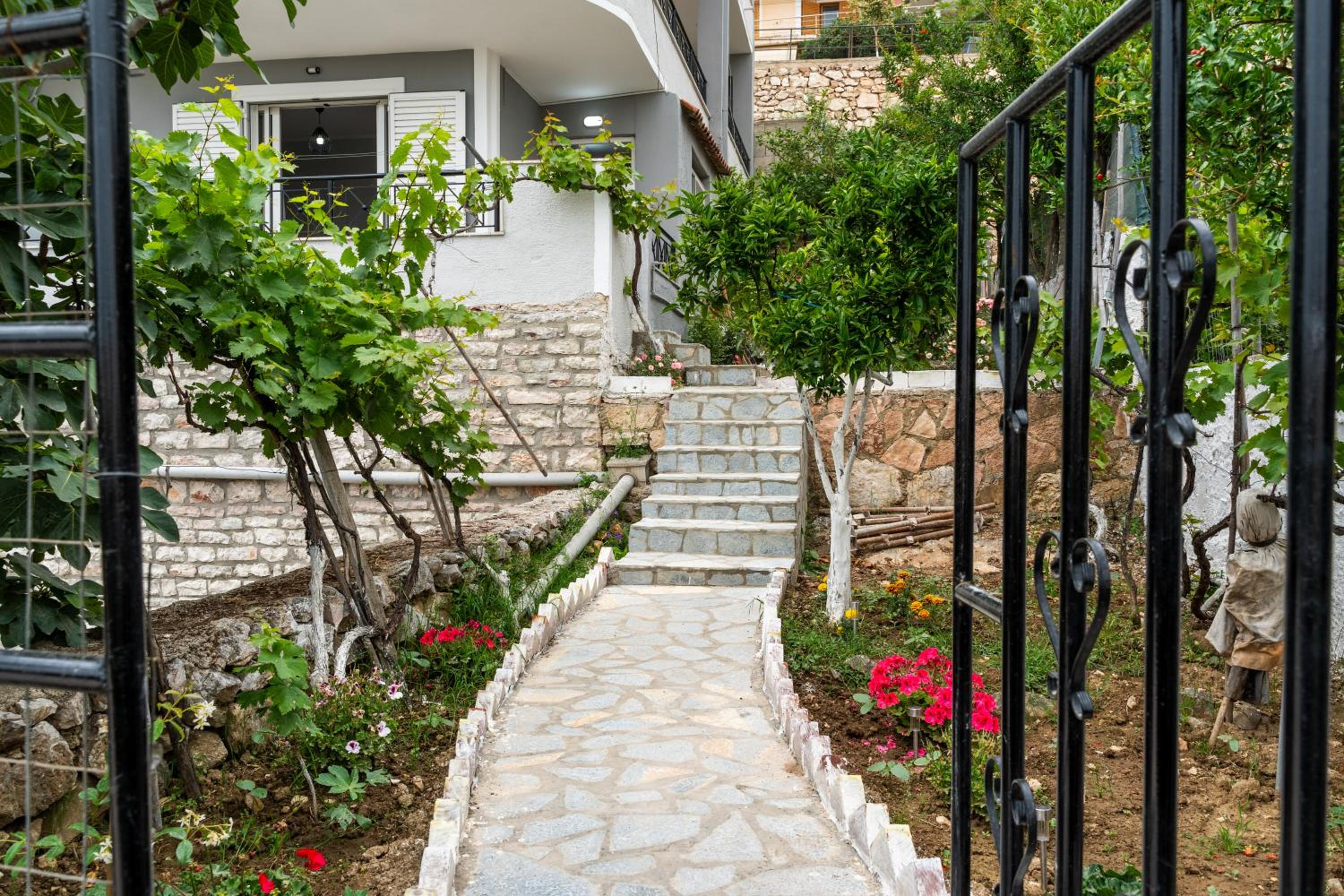 A&V Apartments