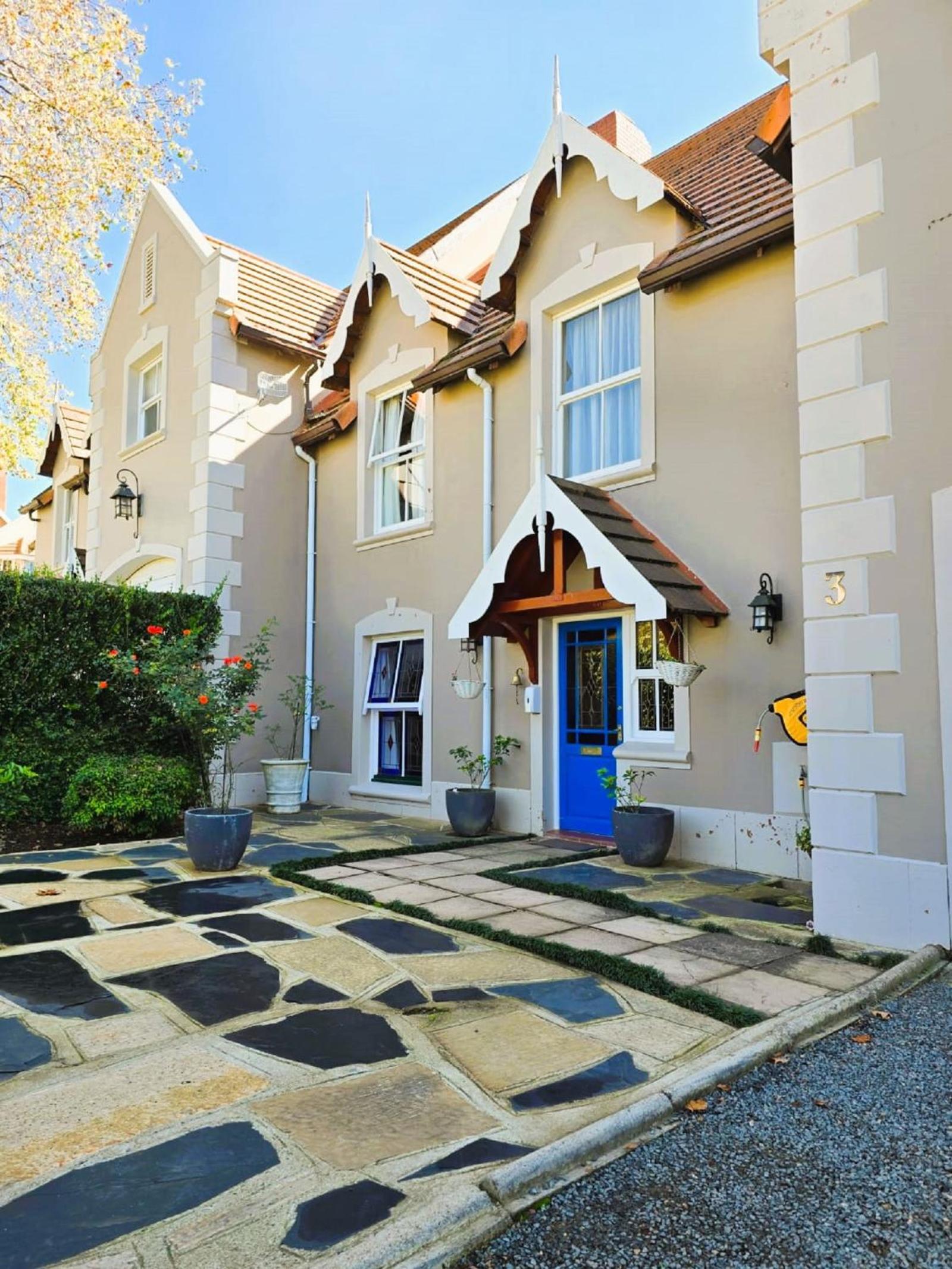 3 Rawdons Estate view 4
