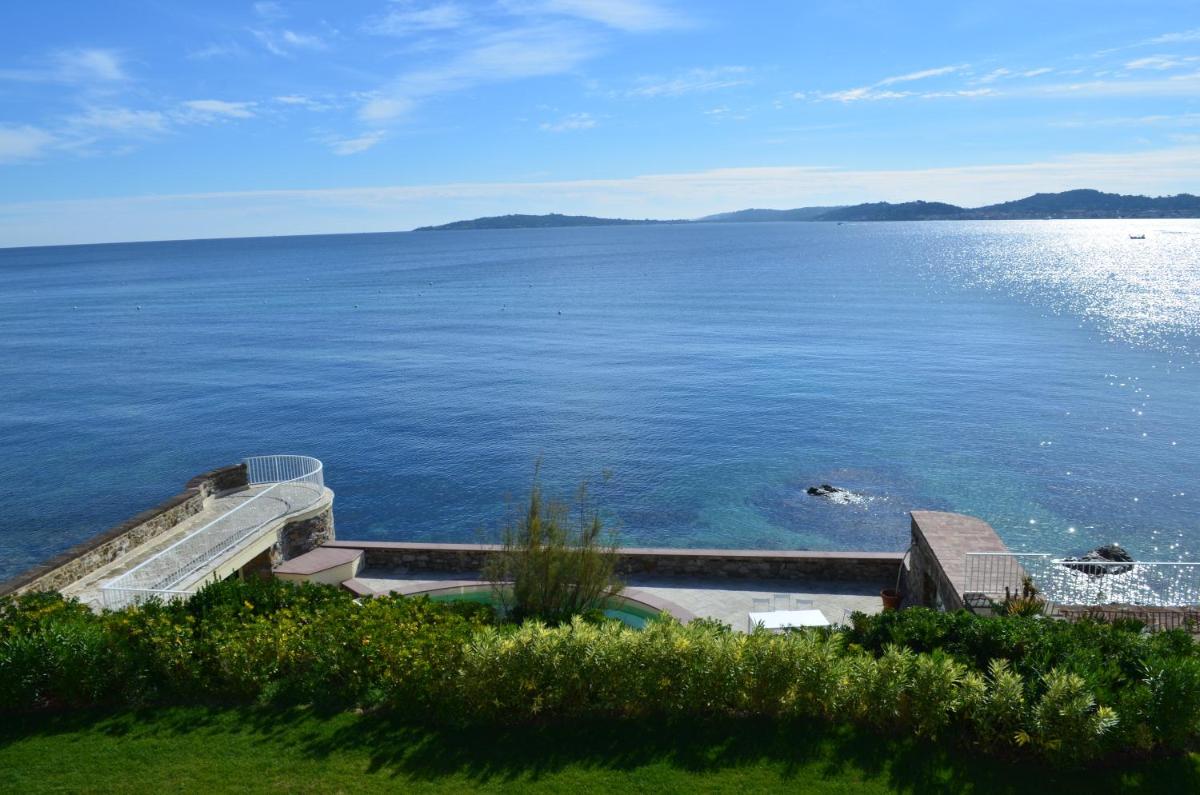 Villa Pointe Alègre