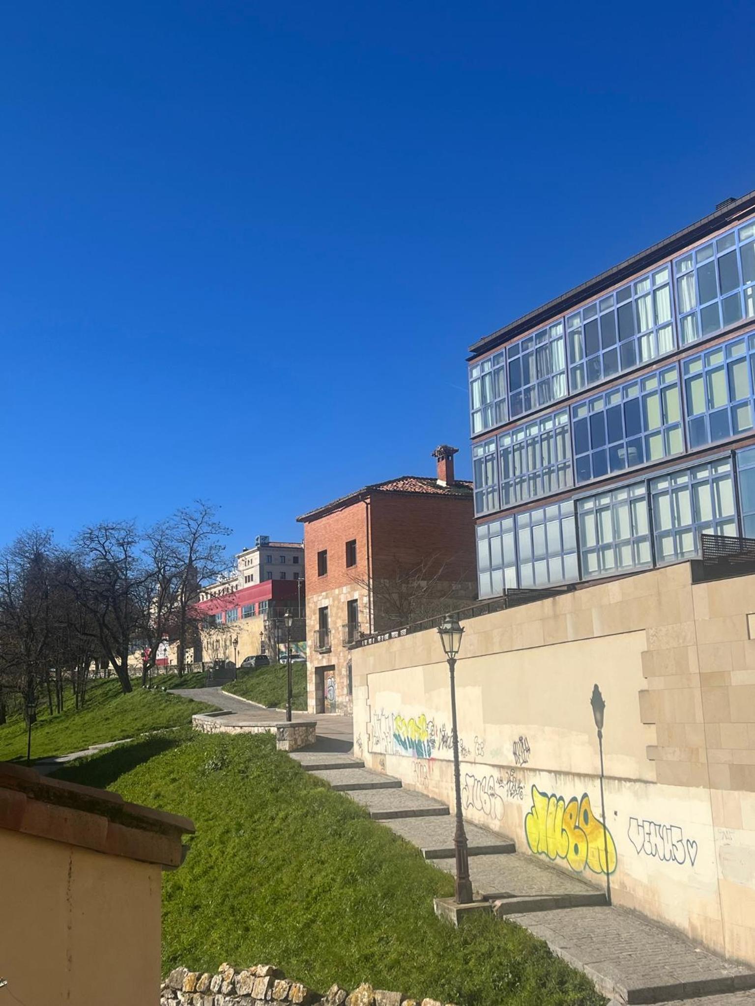 Catedral Deluxe Residence