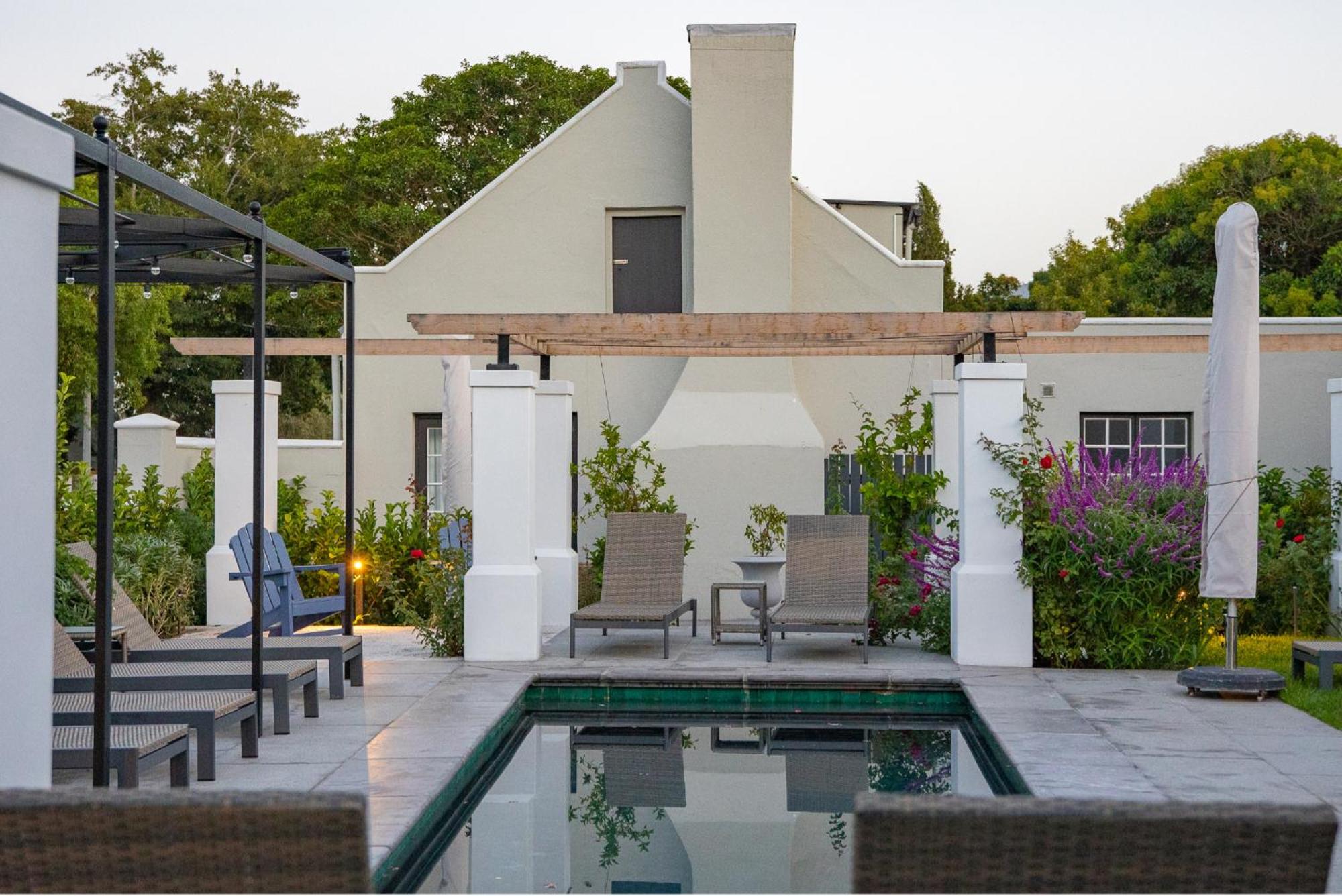 Macaron Boutique Guest House