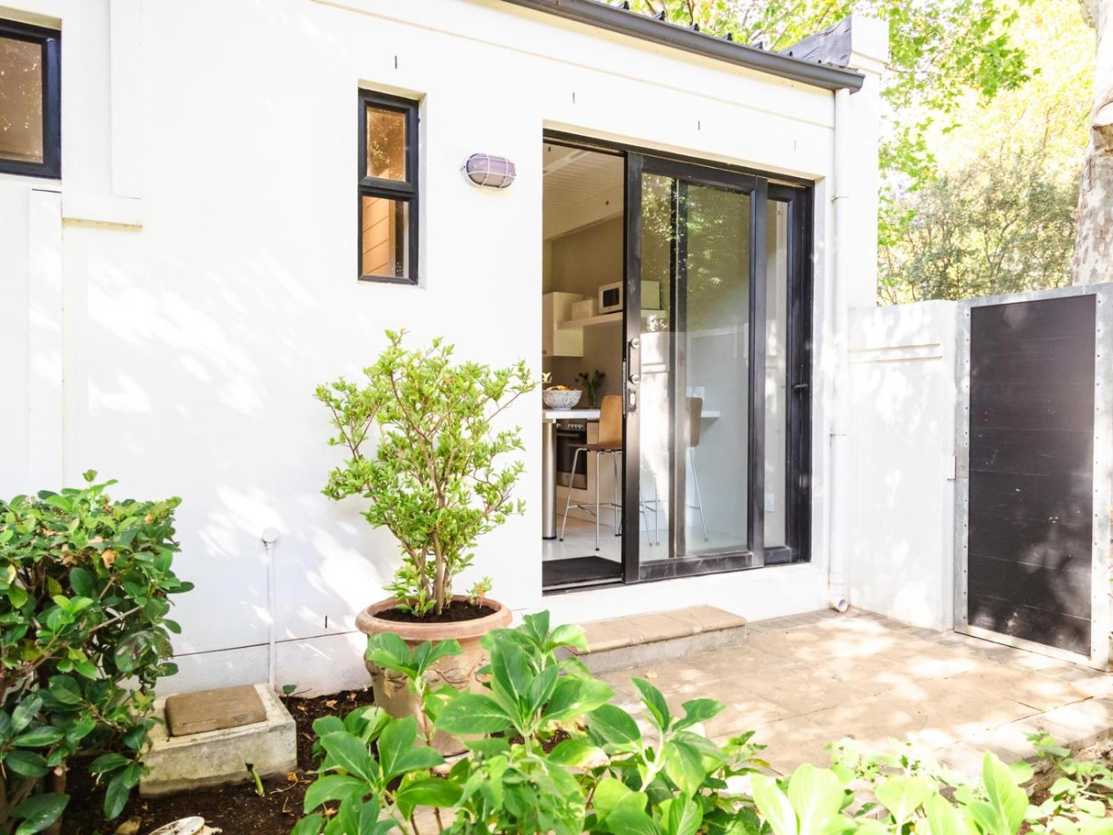Klein Champagne Guesthouse and Cottages