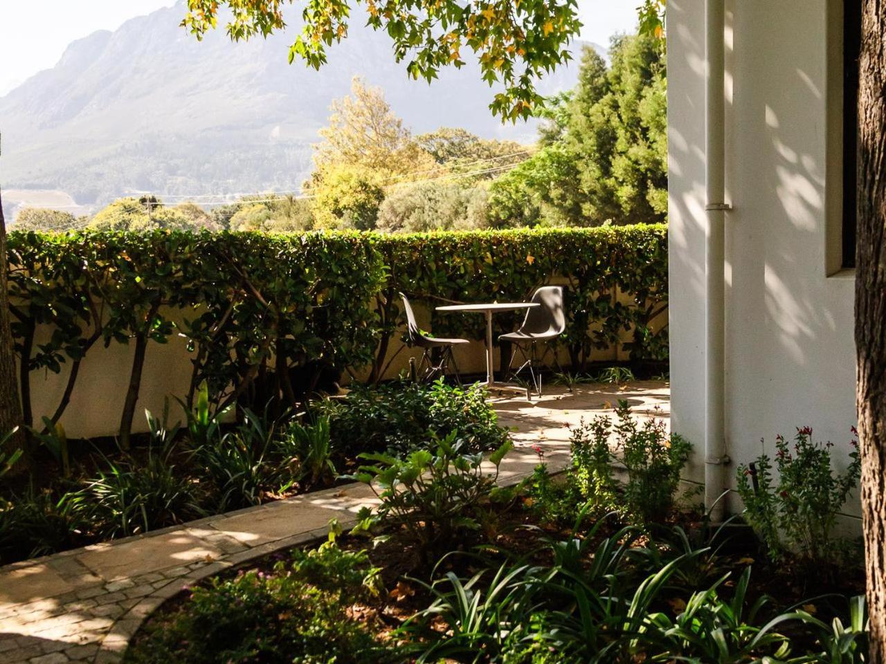 Klein Champagne Guesthouse and Cottages