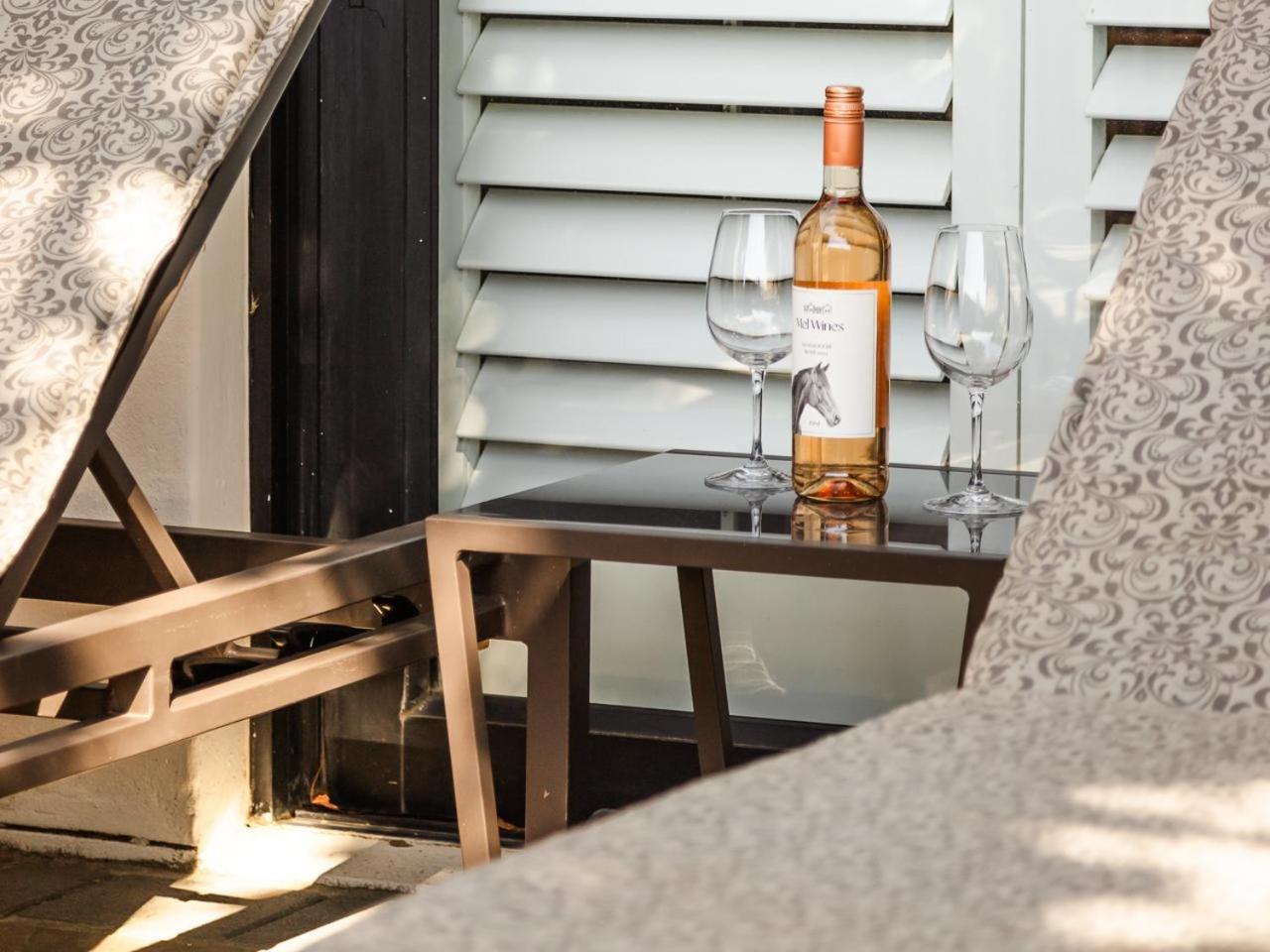 Klein Champagne Guesthouse and Cottages