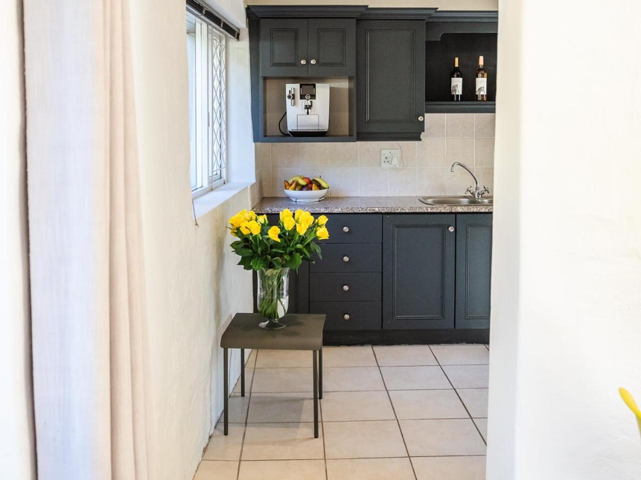Klein Champagne Guesthouse and Cottages
