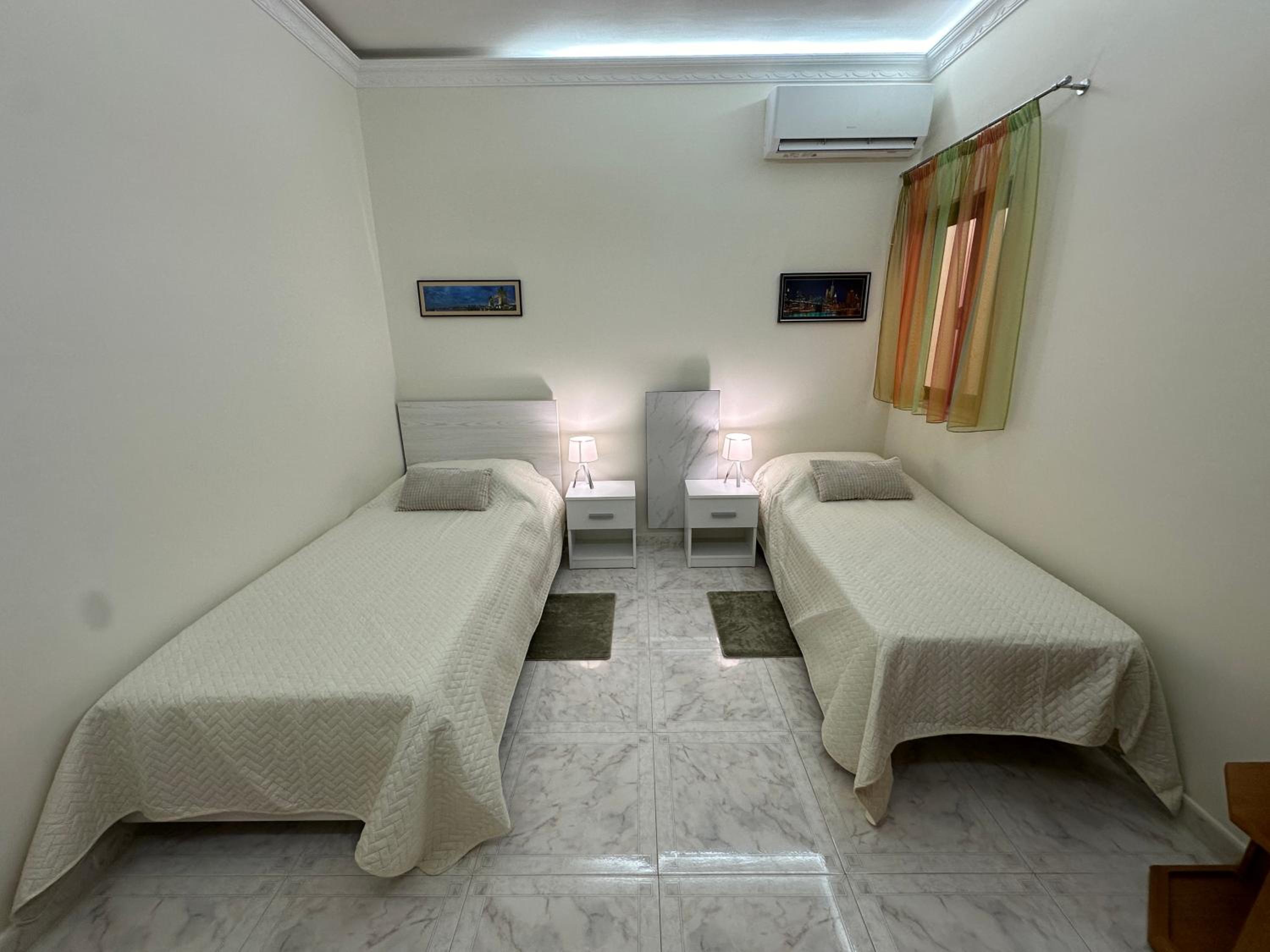 Spacious airy penthouse near Bugibba square photo 5