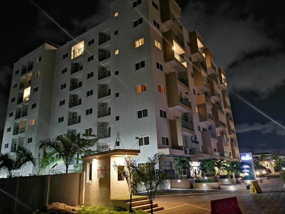 Cozy Luxury Hideouts in East Legon, Accra, STUDIO & 1BDRM, 10mins from Airport
