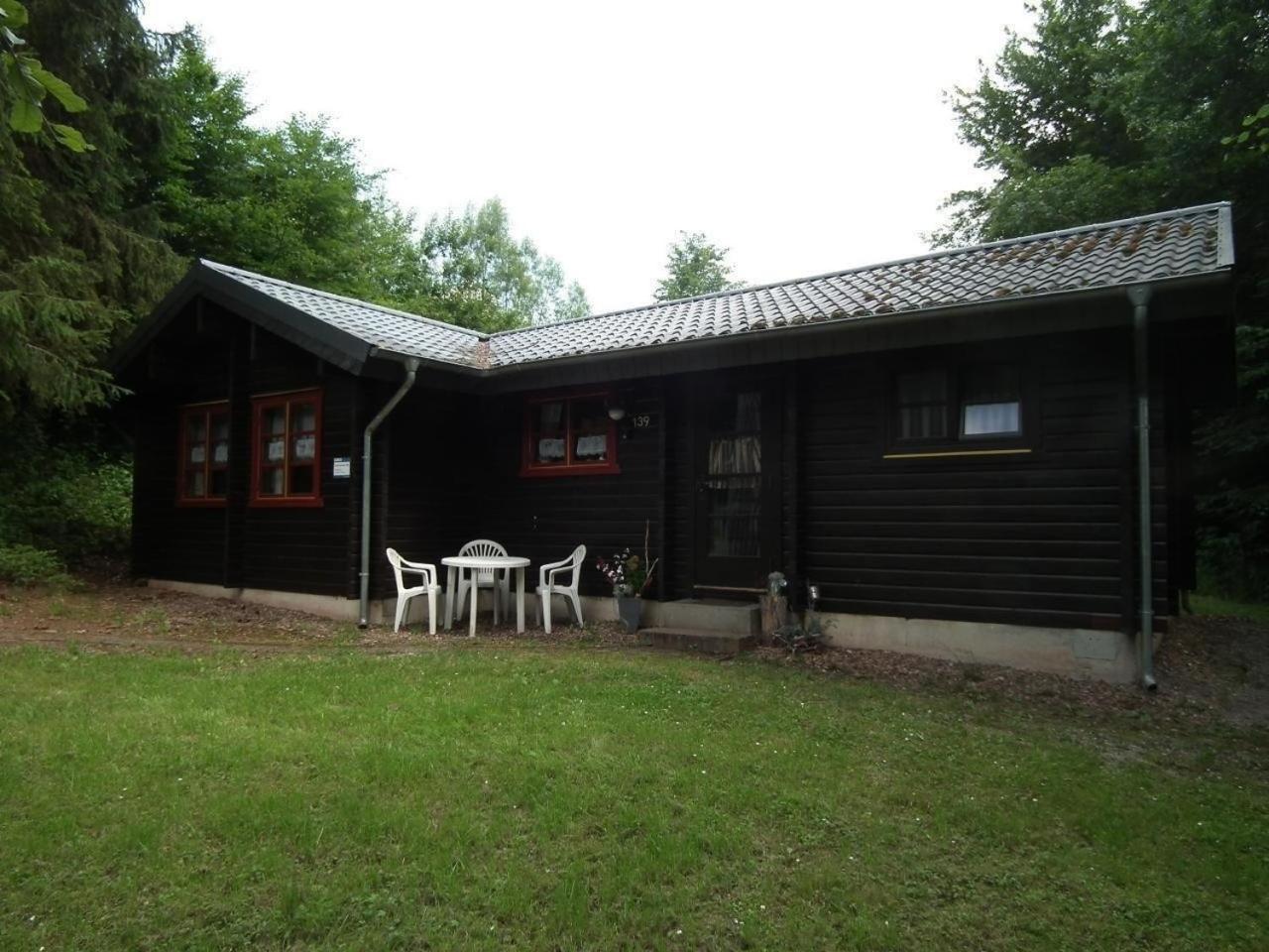 Wunderschönes Ferienhaus Am Waldrand