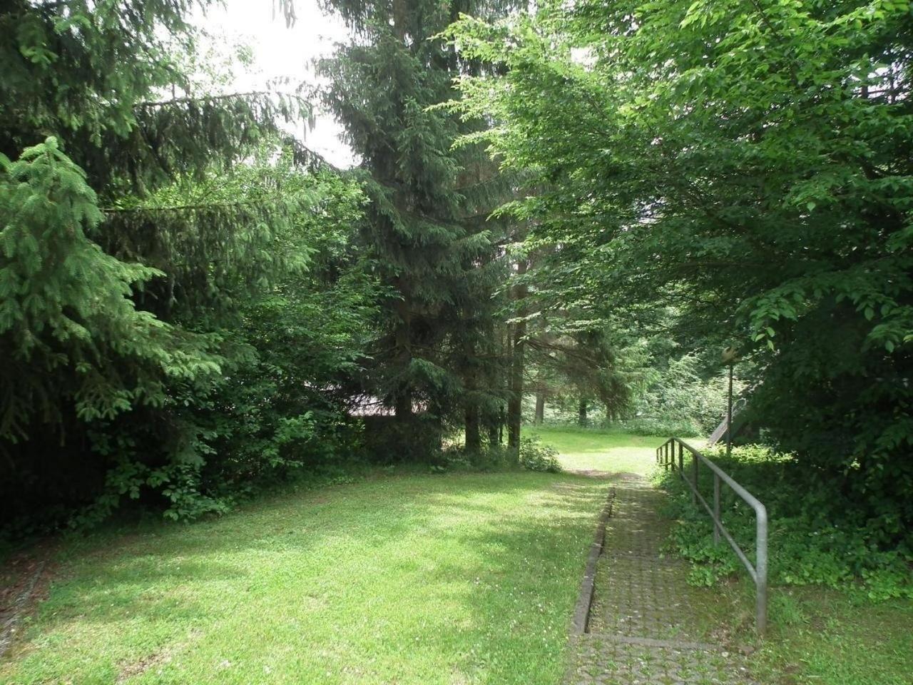 Wunderschönes Ferienhaus Am Waldrand