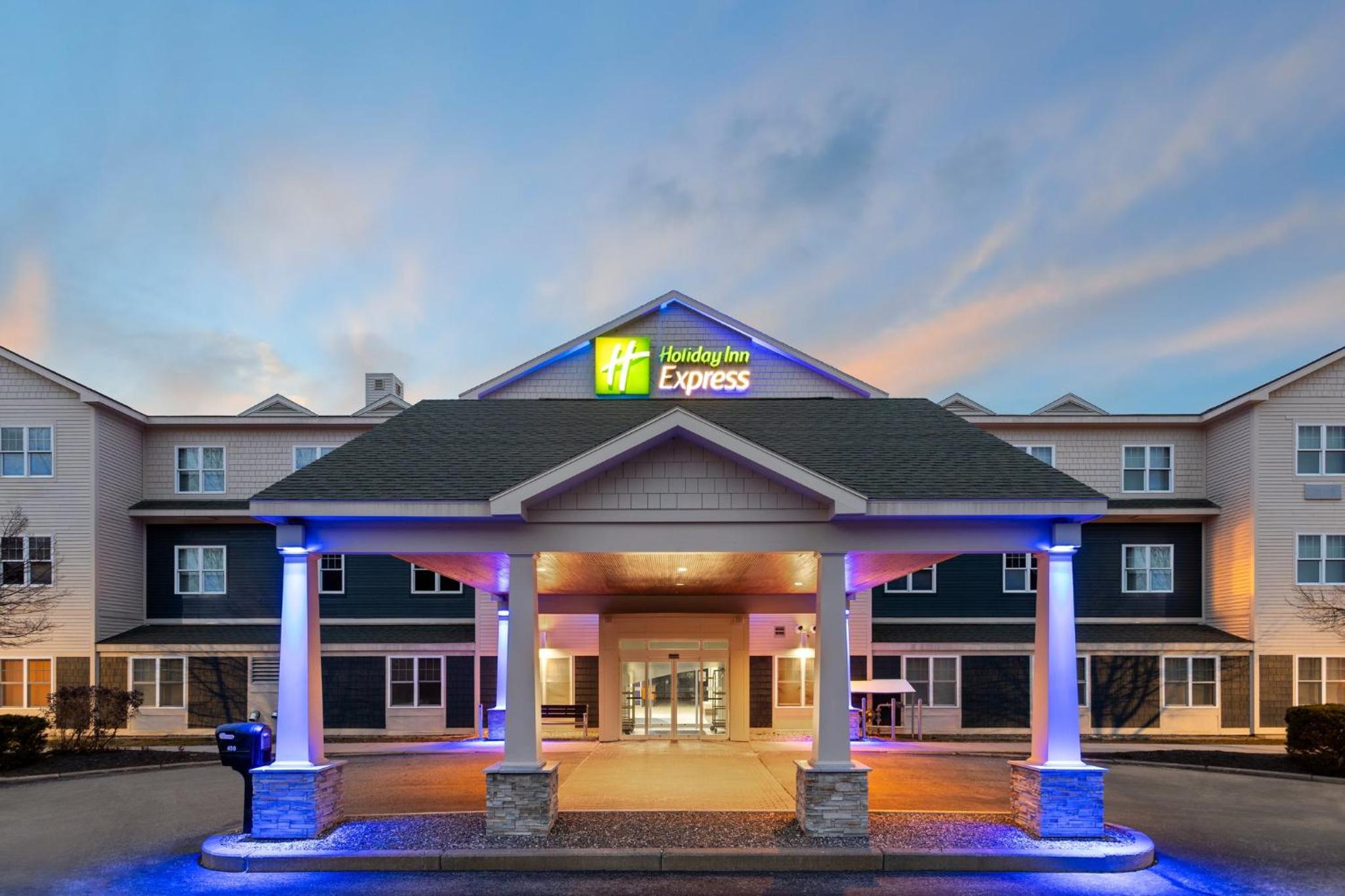 Hotel Holiday Inn Express & Suites Freeport - Brunswick Area By Ihg