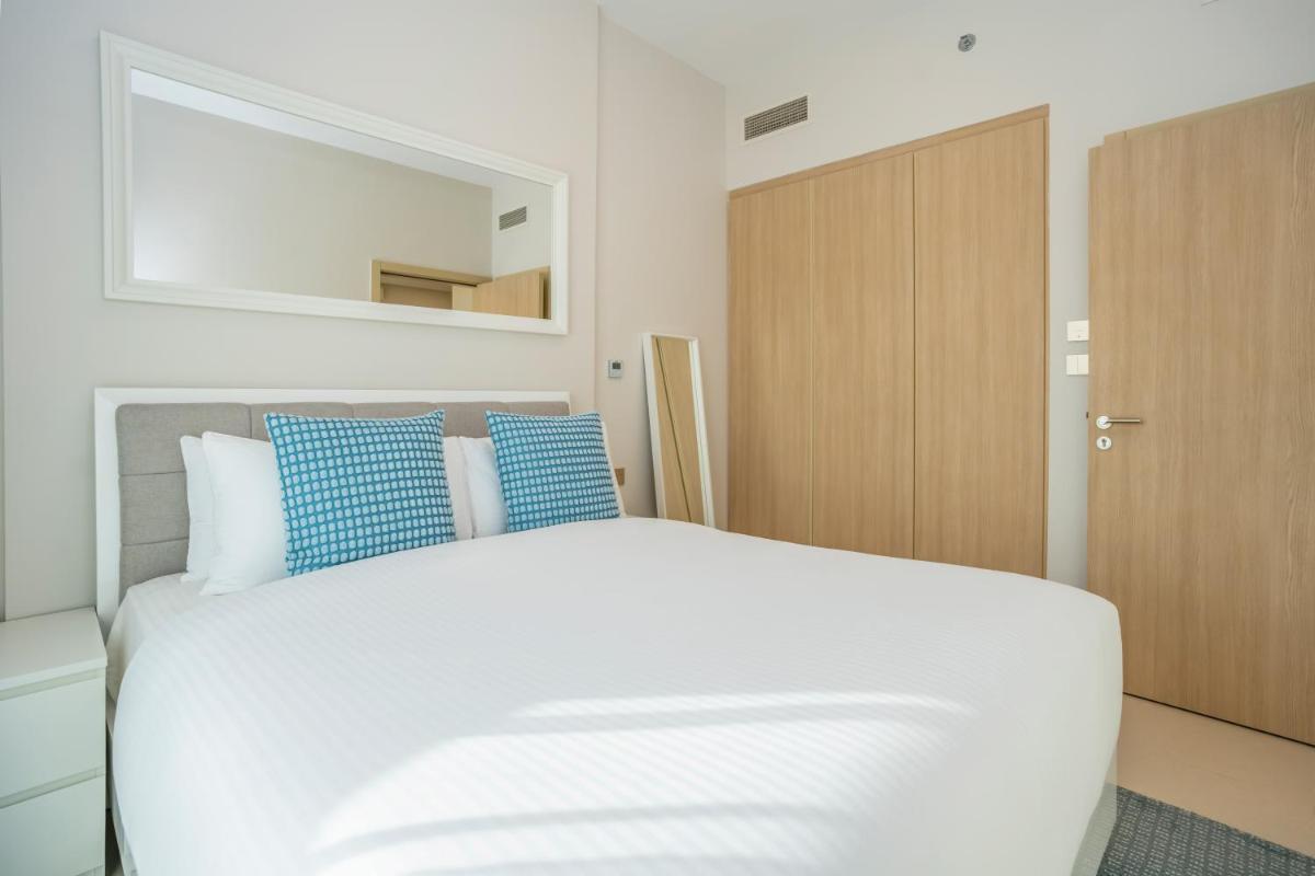 Homesgetaway - Elegant 2BRApt In Navitas A Damac Hills 2