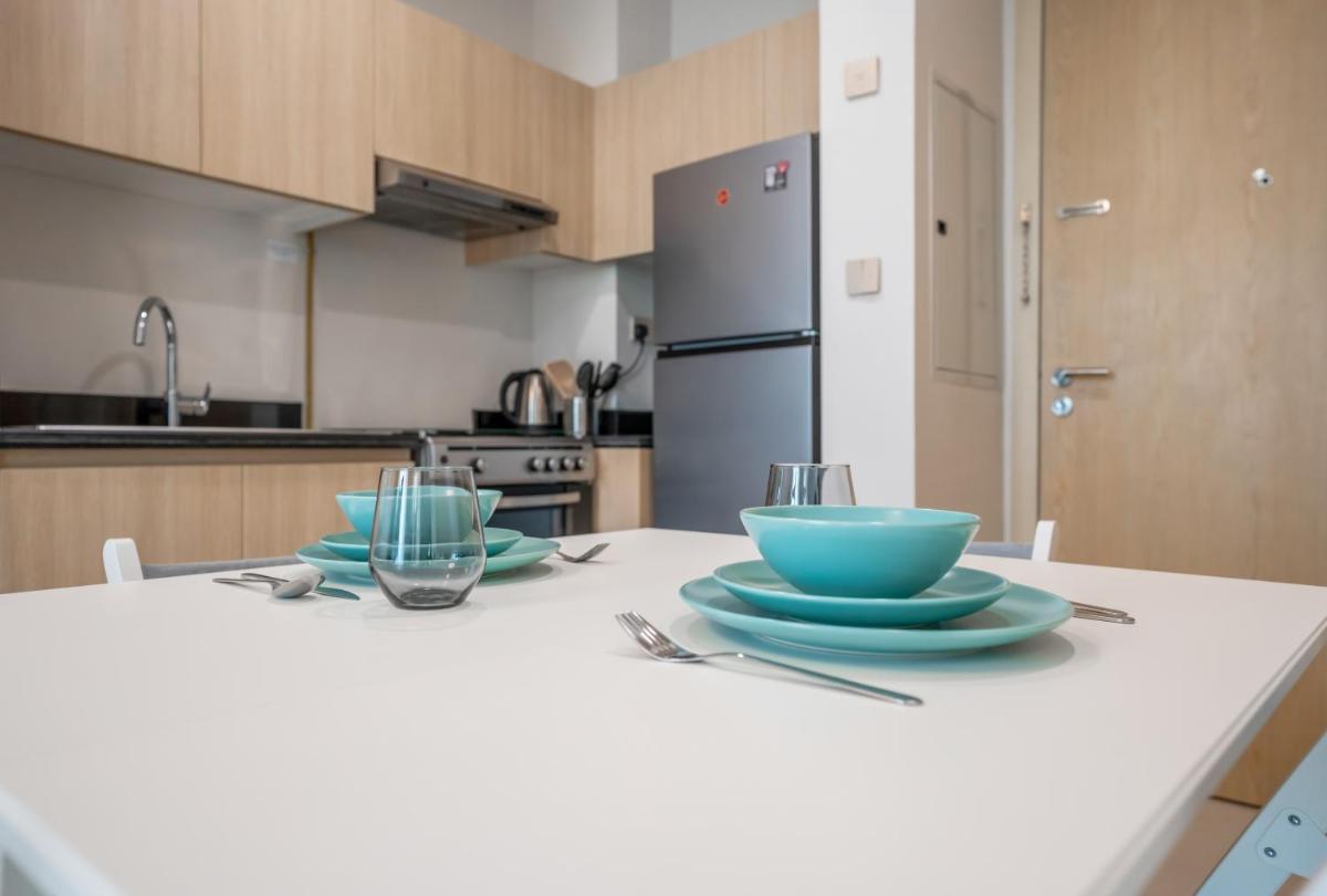 Homesgetaway - Elegant 2BRApt In Navitas A Damac Hills 2