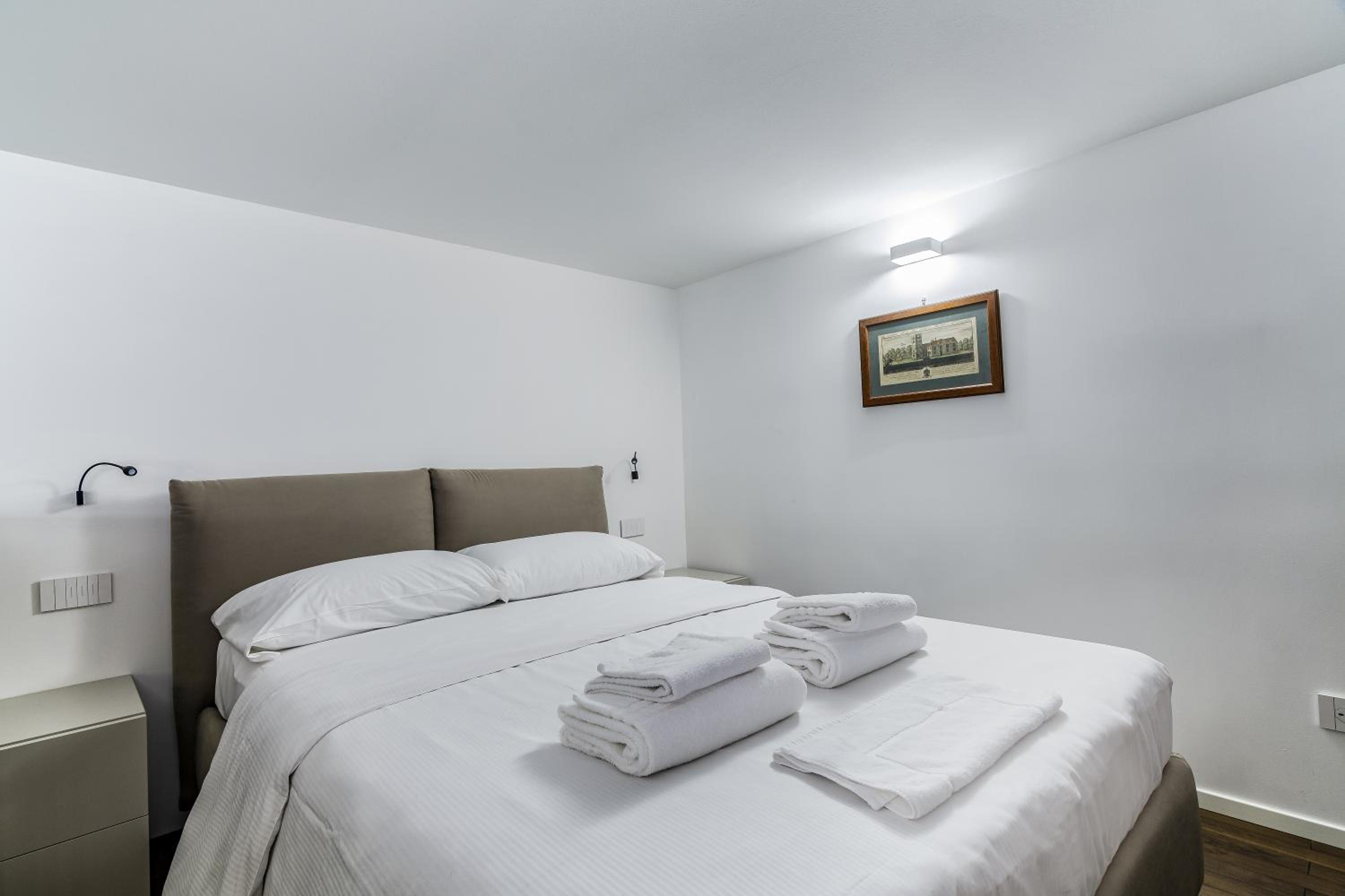Luxury Duplex Corso Magenta Milano 4PAX-WIFI-Tasso