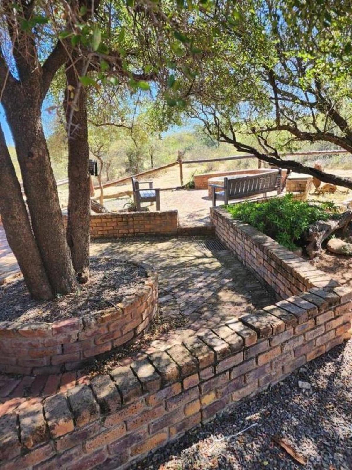 Bateleur Lodge, Mabalingwe view 4