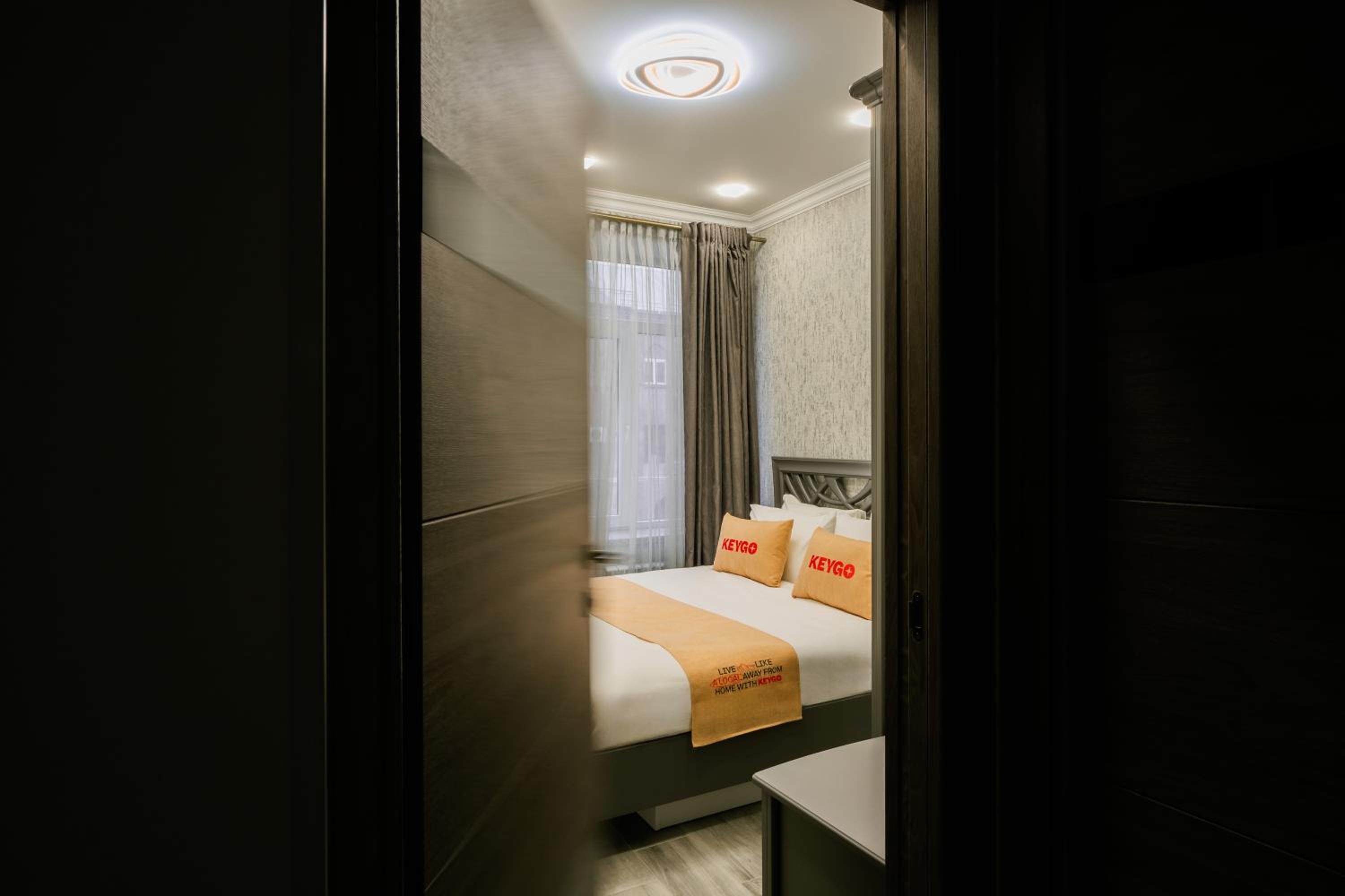 Apartment KeyGo #0078 comfort and coziness in the city
