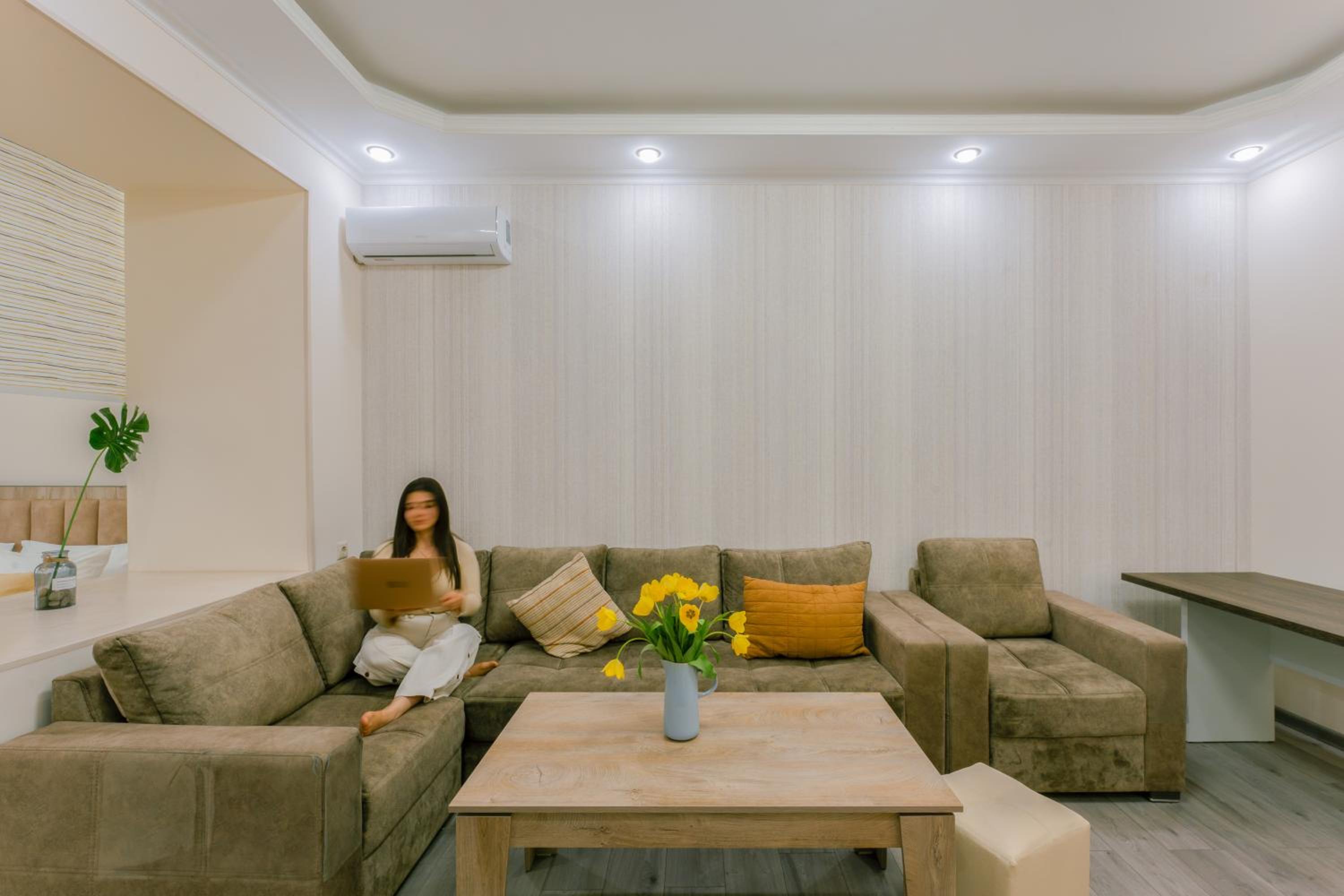Chic 1BR Oasis Self-Checkin by Keygo 79