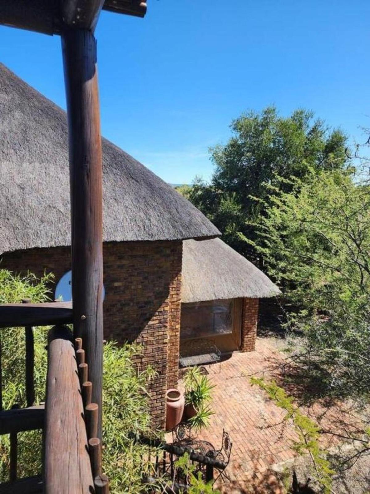 Bateleur Lodge, Mabalingwe view 5