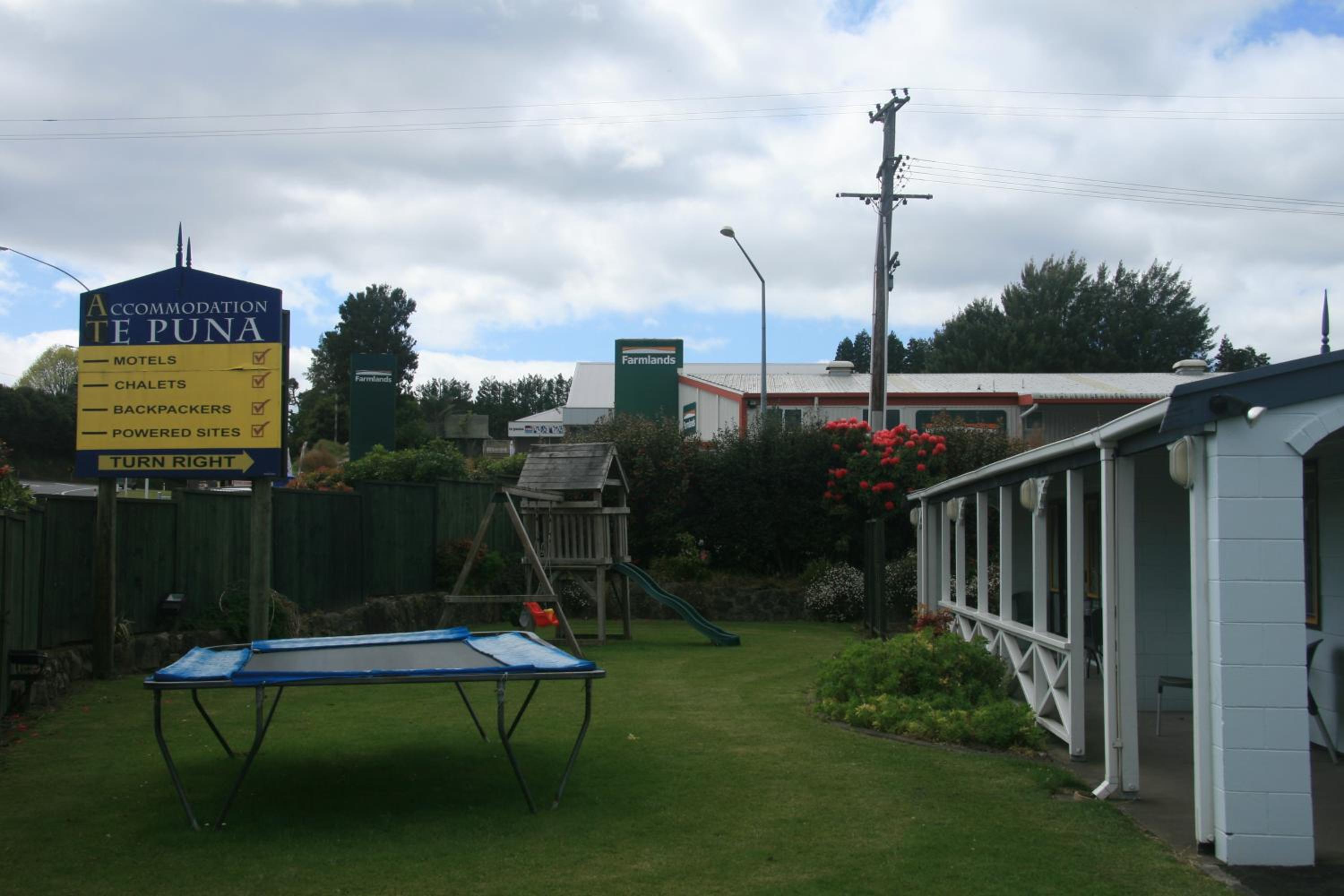Accommodation Te Puna view 4