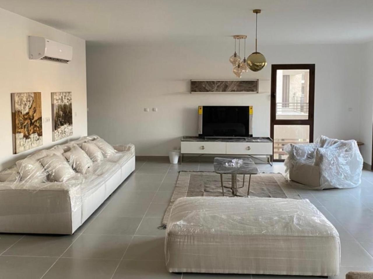 Marasi Marina apartment