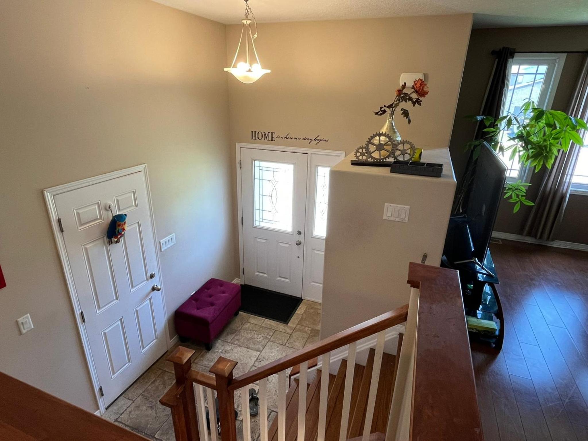Spacious and Charming Bungalow Retreat (Close to Many Amenities)