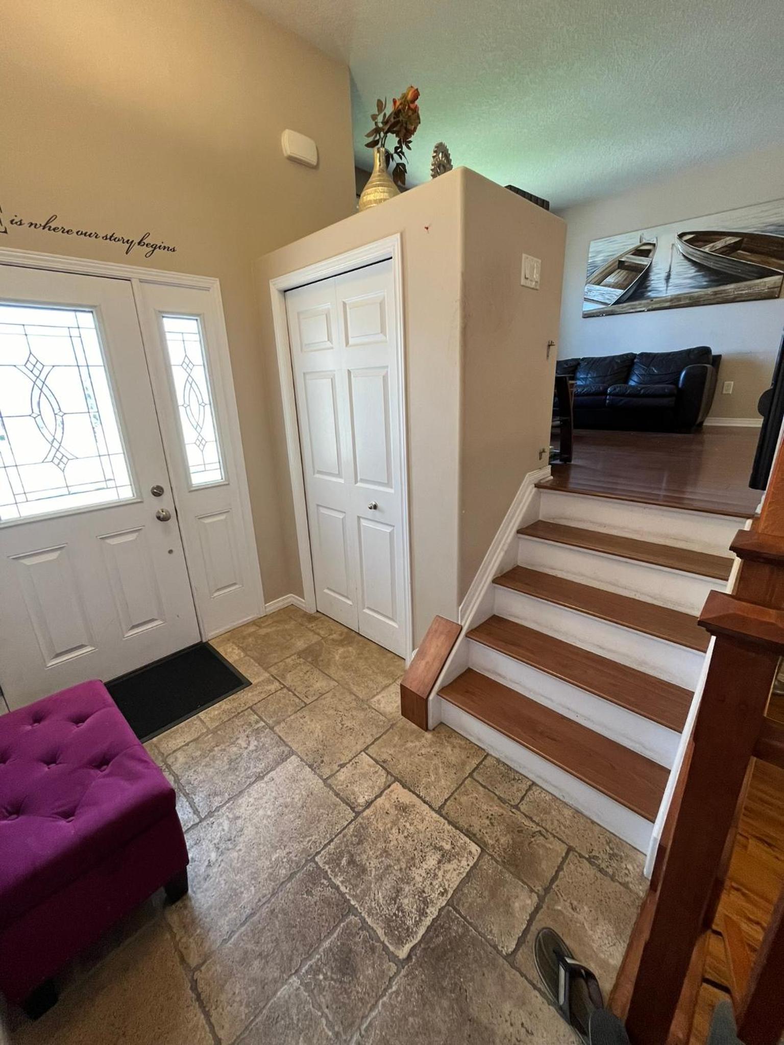Spacious and Charming Bungalow Retreat (Close to Many Amenities)