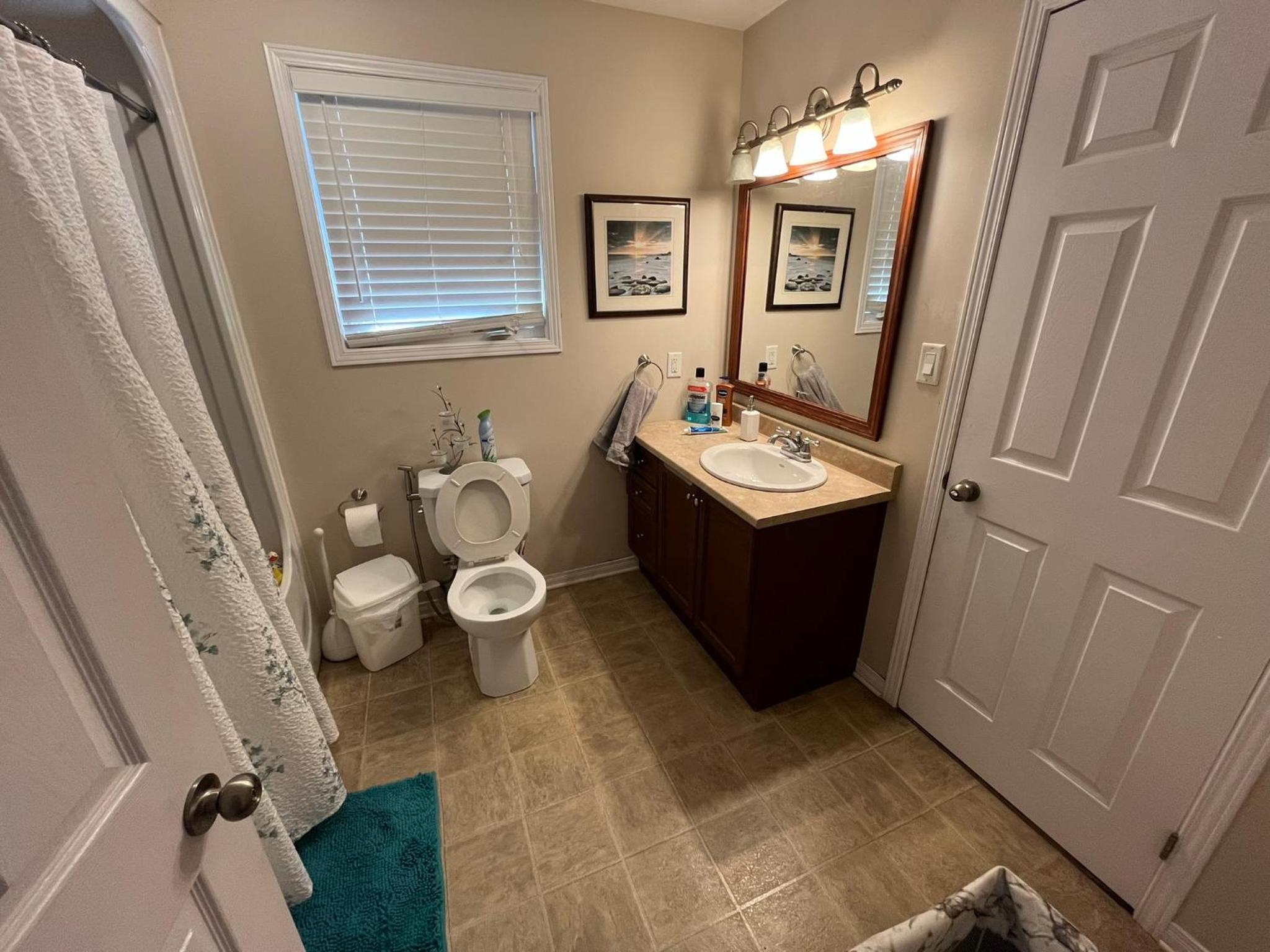 Spacious and Charming Bungalow Retreat (Close to Many Amenities)