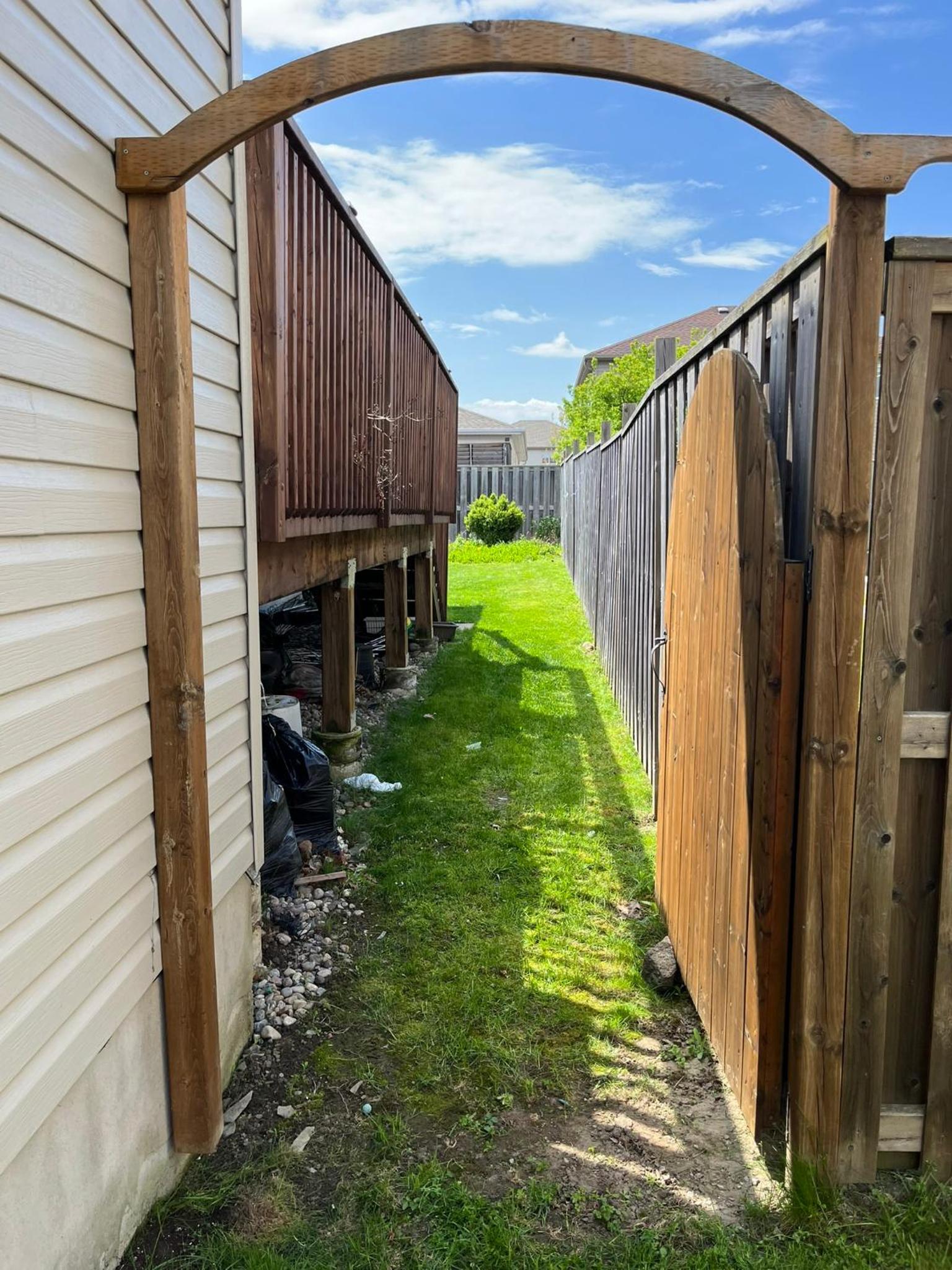 Spacious and Charming Bungalow Retreat (Close to Many Amenities)