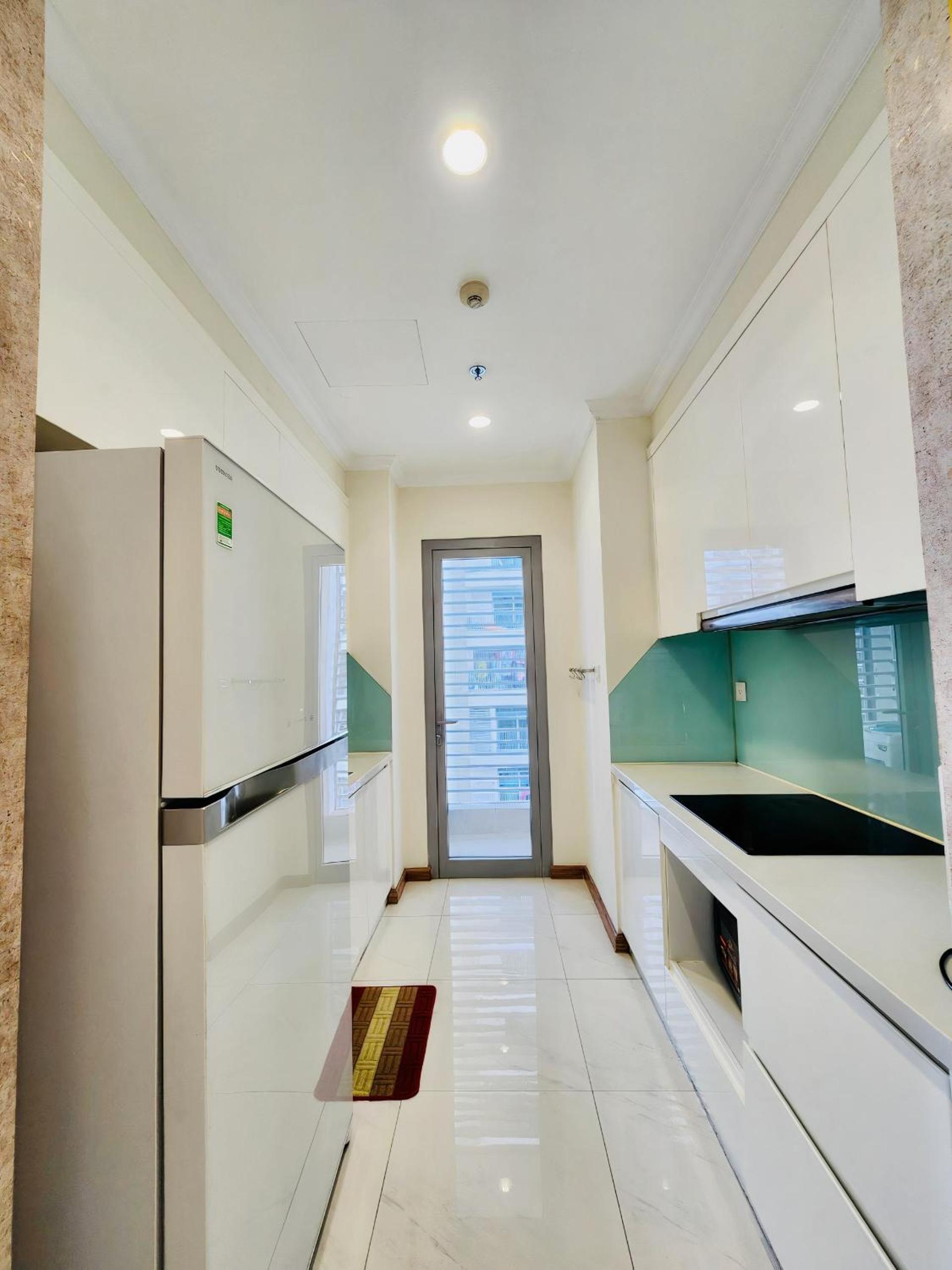 Vinhomes Apartments Serviced