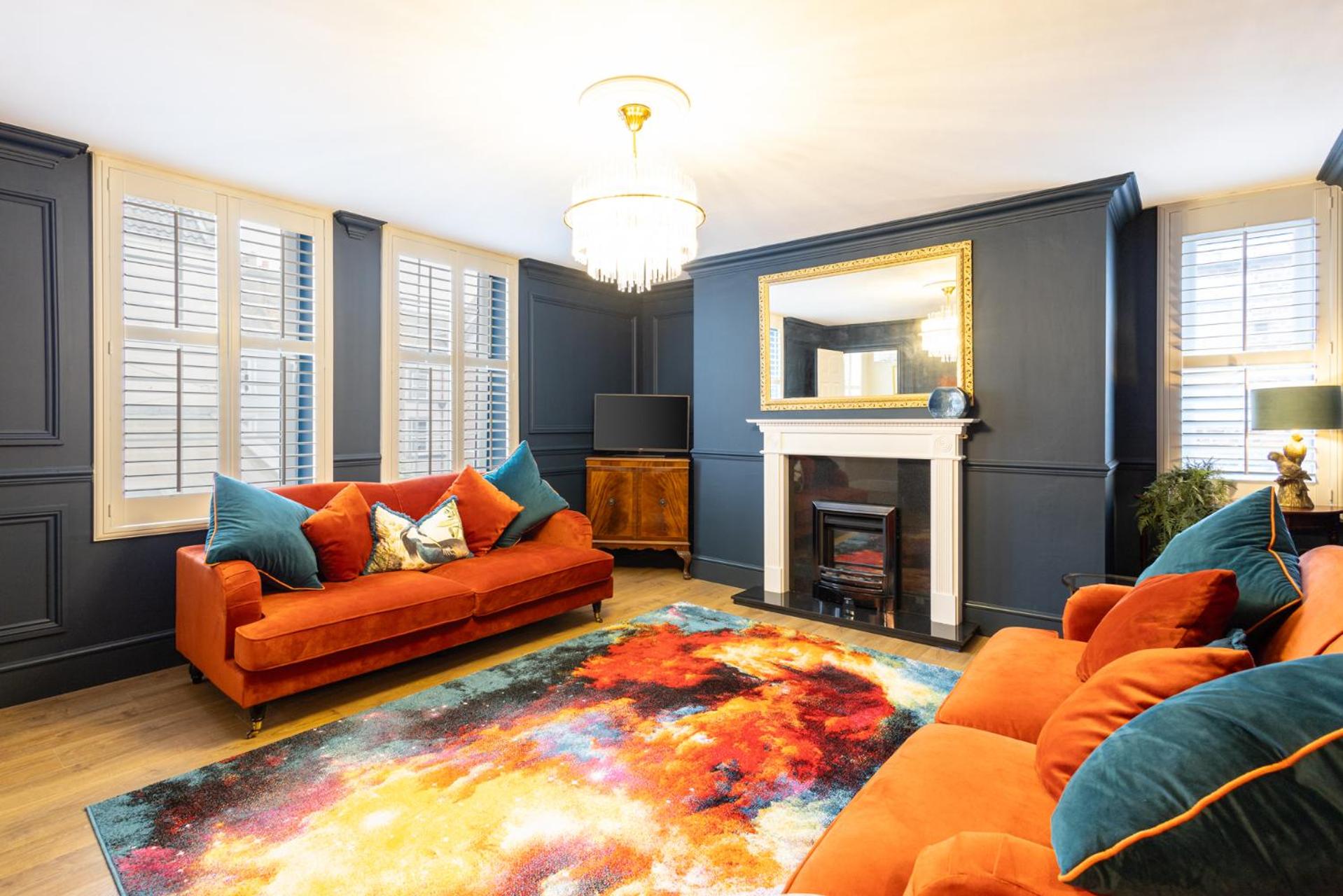 Host & Stay - Devereux House view 2