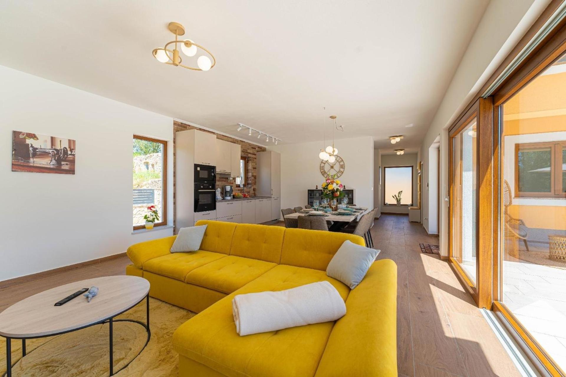 Ferienhaus mit Privatpool für 6 Personen ca 160 qm in Labin, Istrien Bucht von Raša view 3