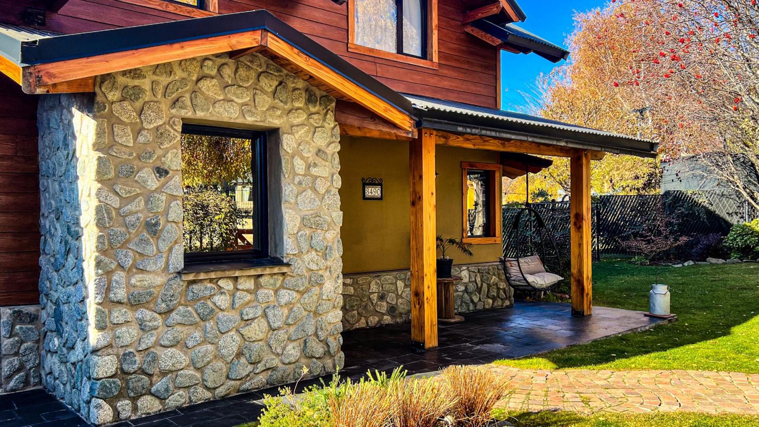 RentUp - Bariloche Casa con vista al Lago y Cerro Villegas
