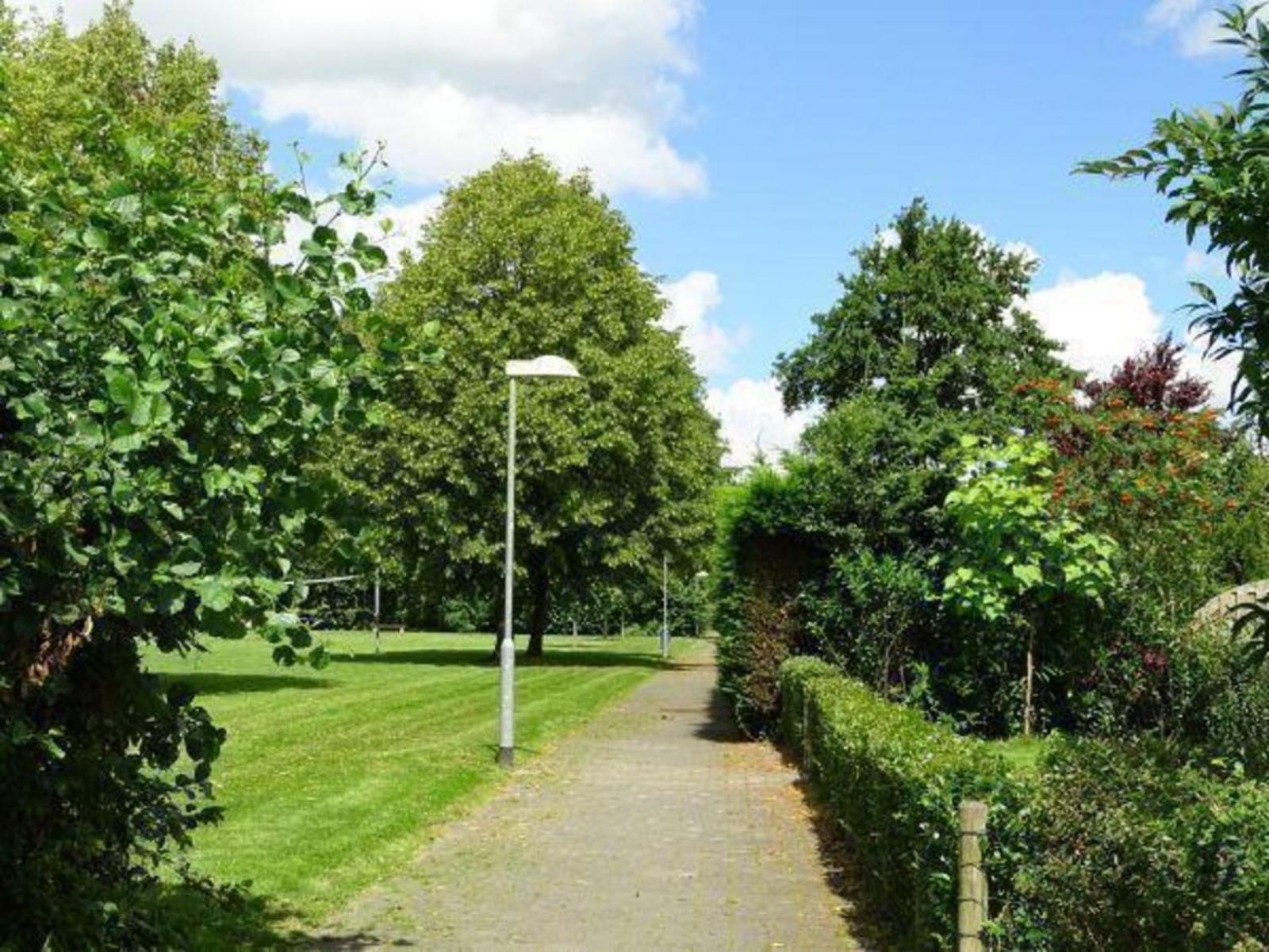 Photo 32