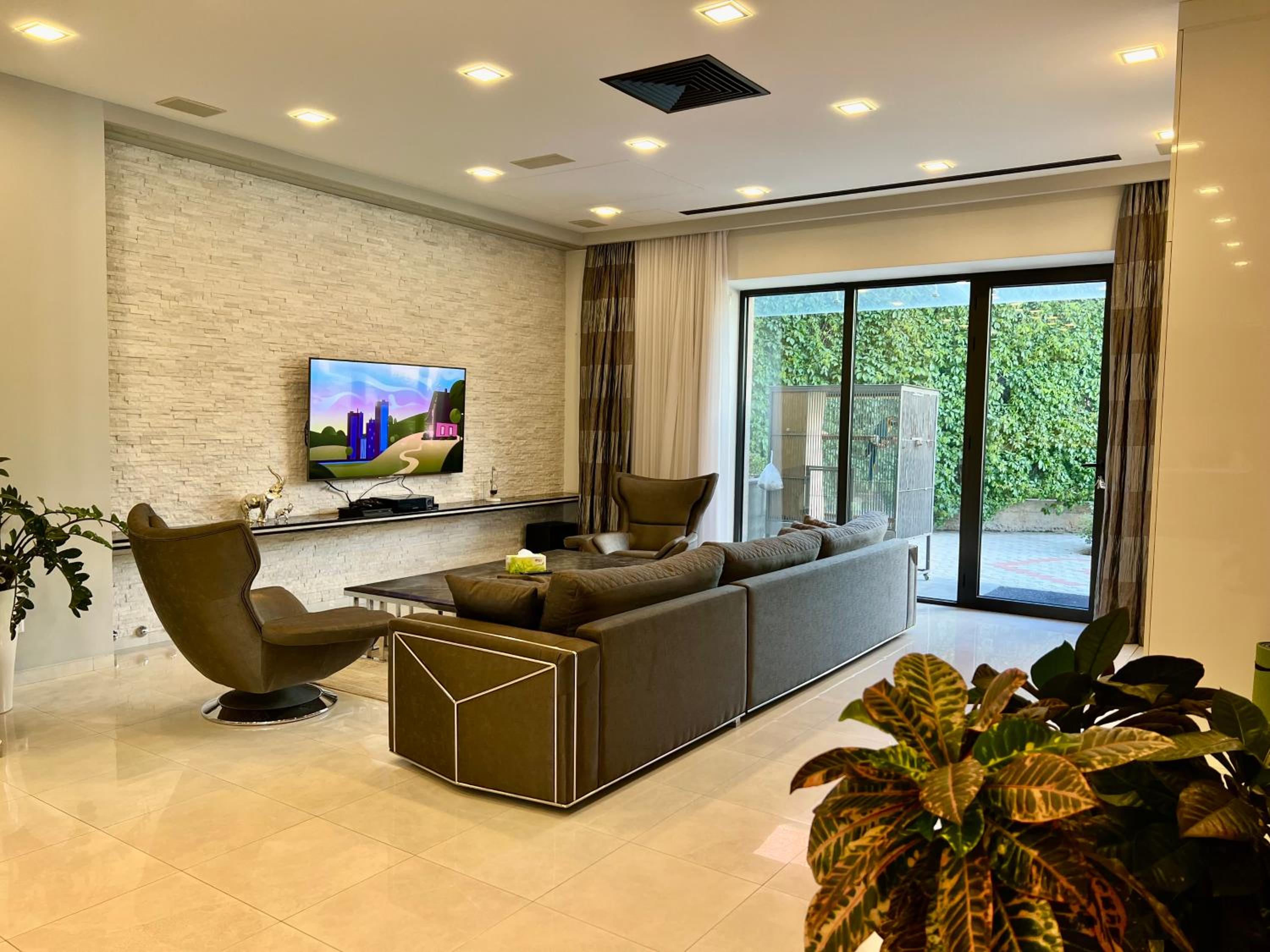 Luxury villa with Pool and Jacuzzi