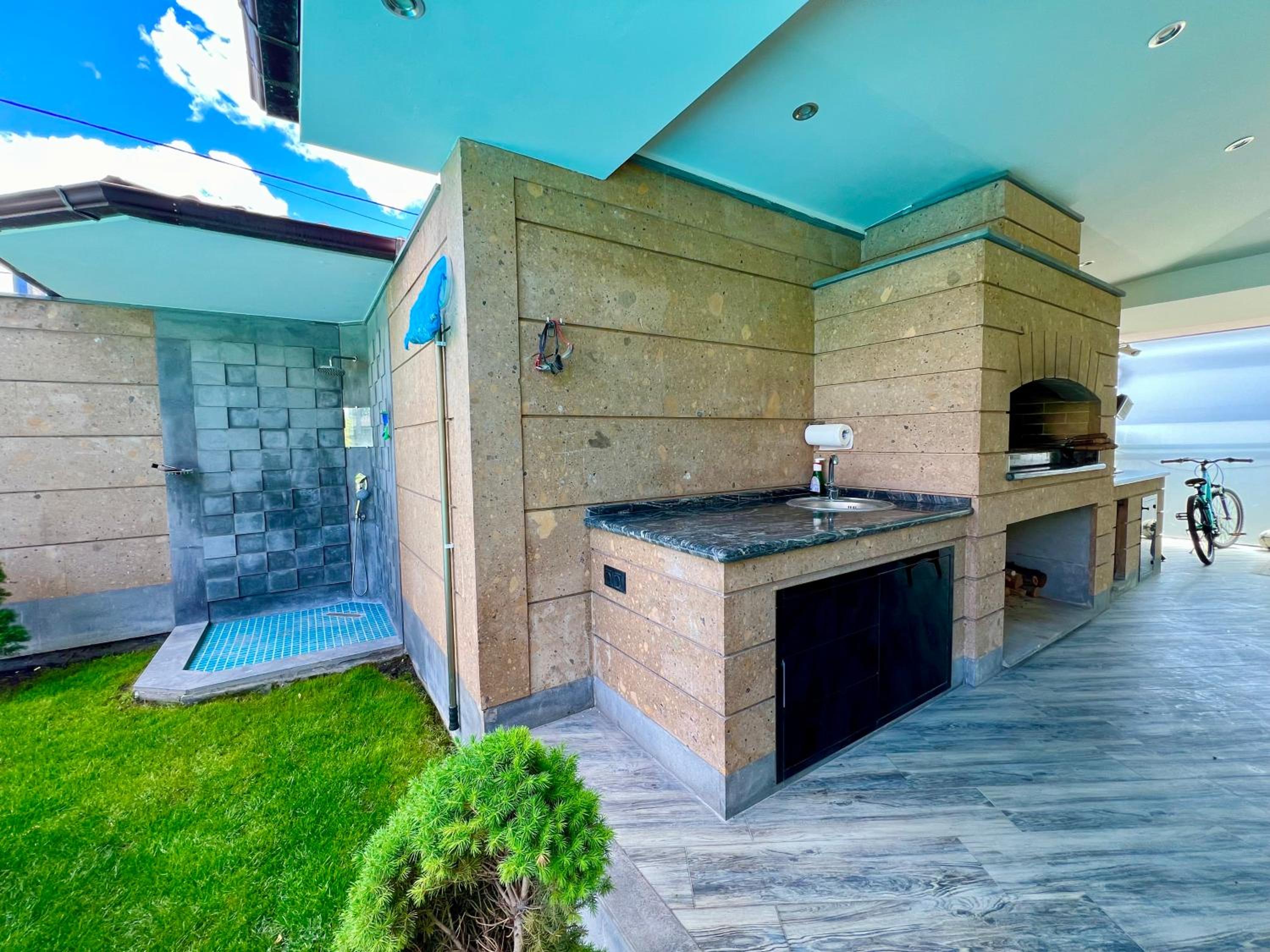 Luxury villa with Pool and Jacuzzi