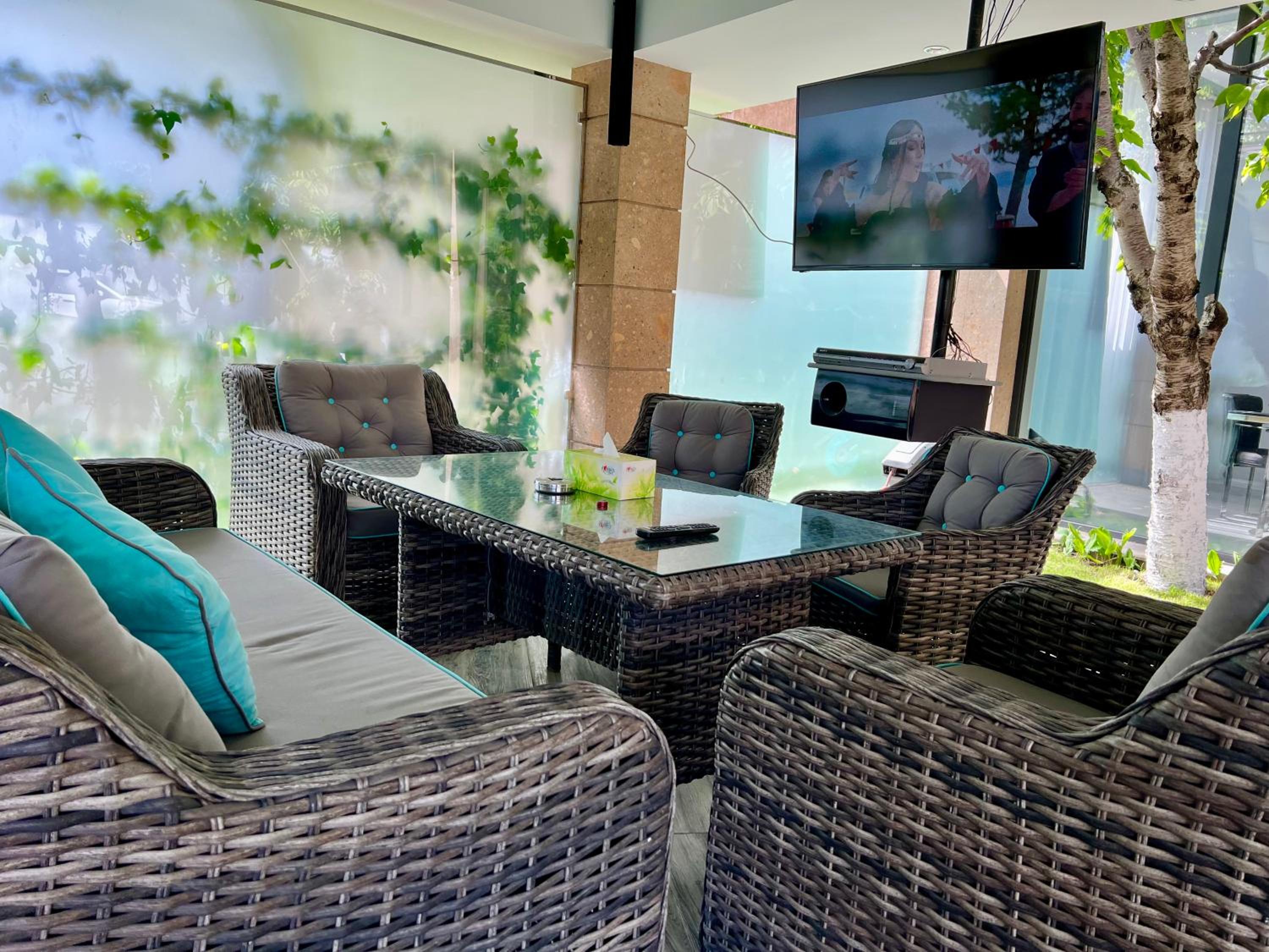 Luxury villa with Pool and Jacuzzi