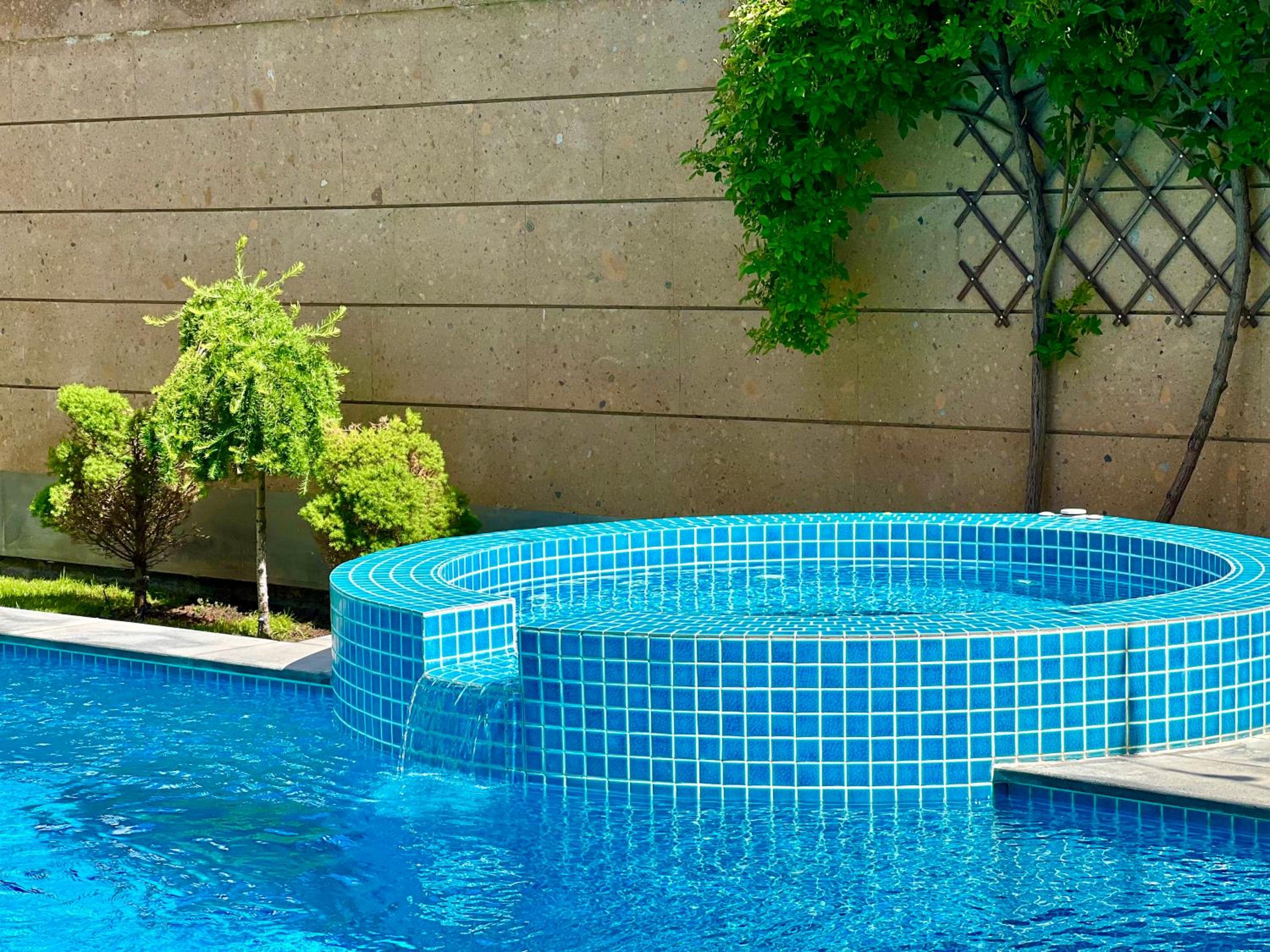 Luxury villa with Pool and Jacuzzi