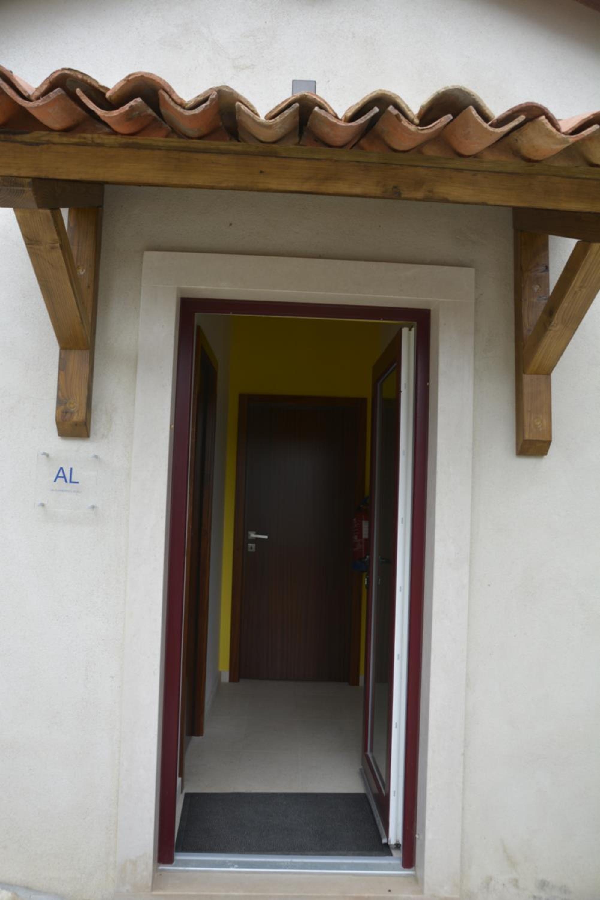 Photo 28