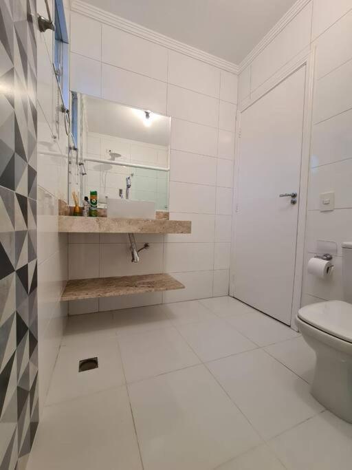 Casa com Piscina - Cond Fechado em Caraguatatuba - Praia da Mococa