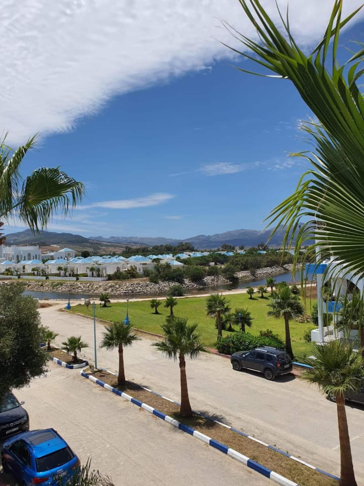 Appartement Front De Mer view 4