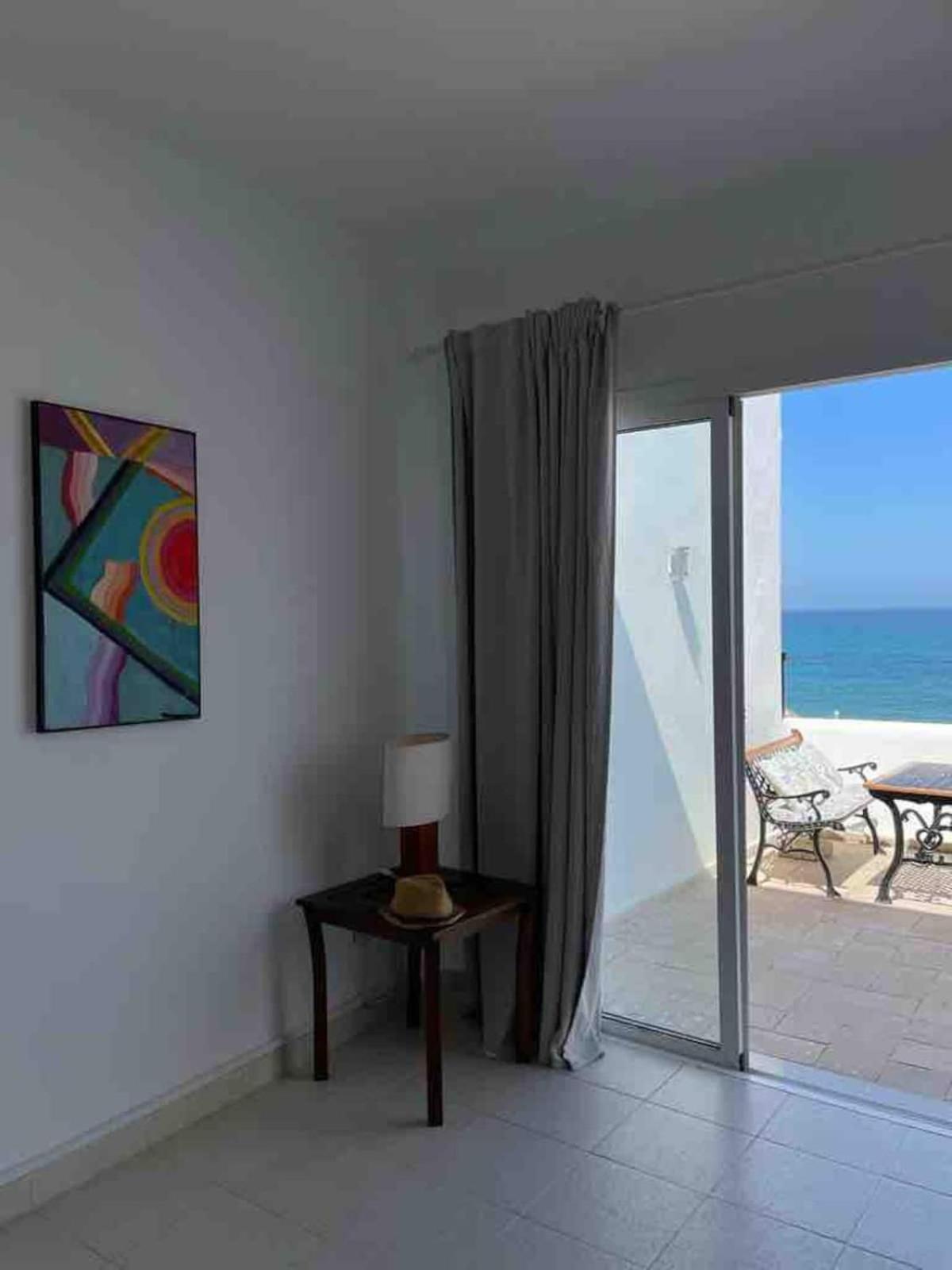 Appartement Front De Mer view 5