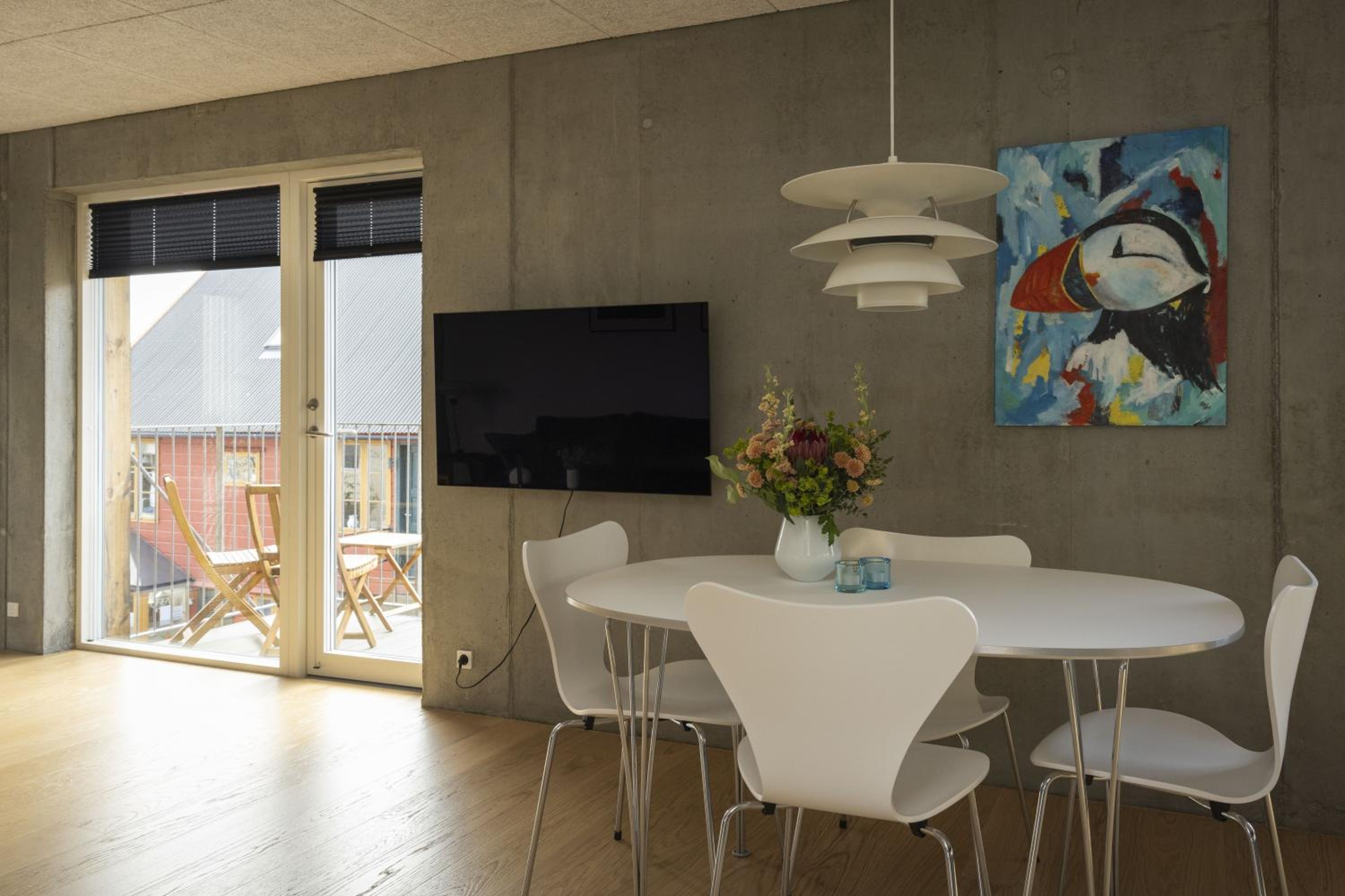 CONRADSBREKKA Luxury Apartment in Central Tórshavn